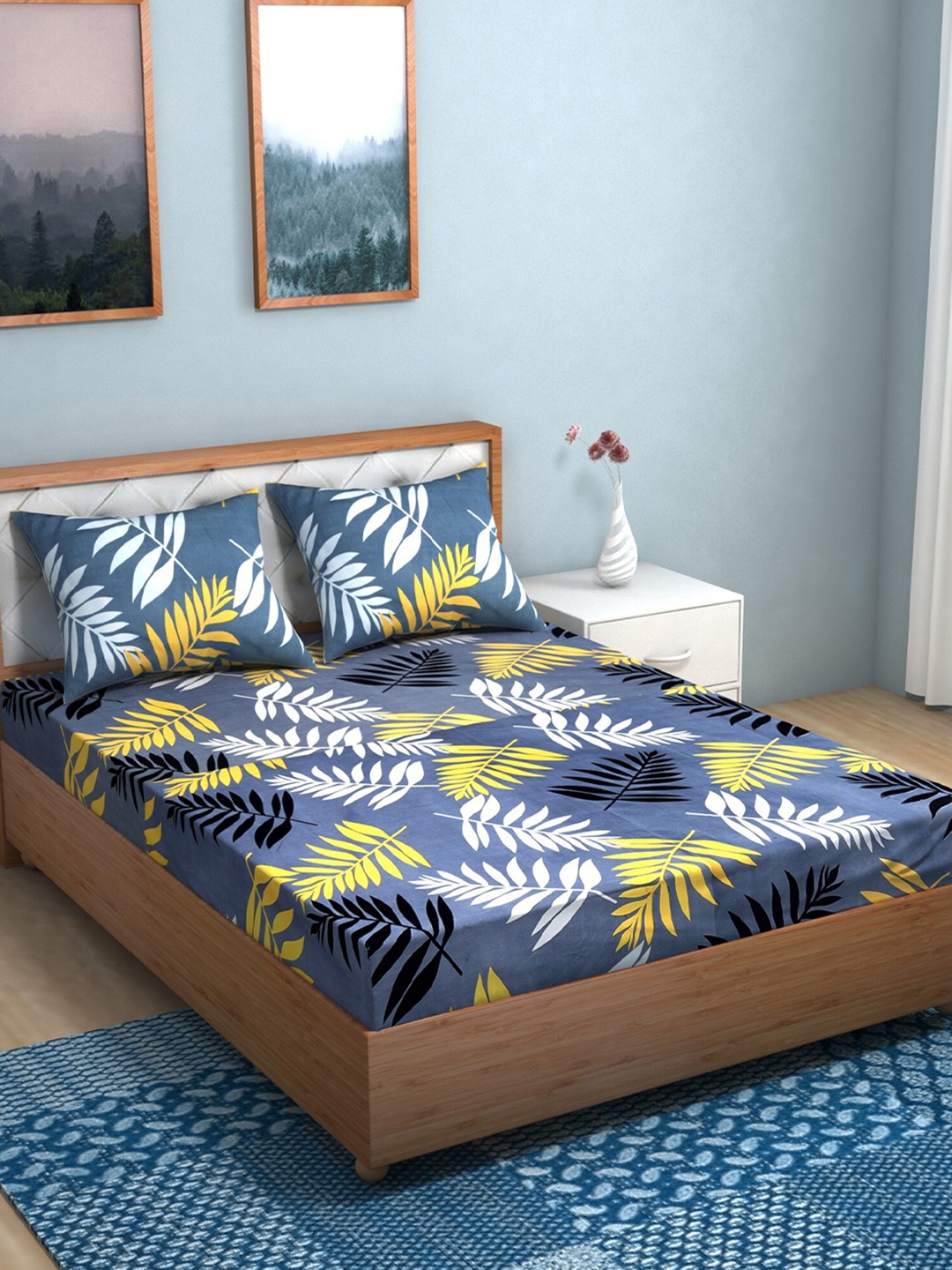 

TAG 7 Grey & White Floral 210 TC 2 King Bedsheet with 4 Pillow Covers