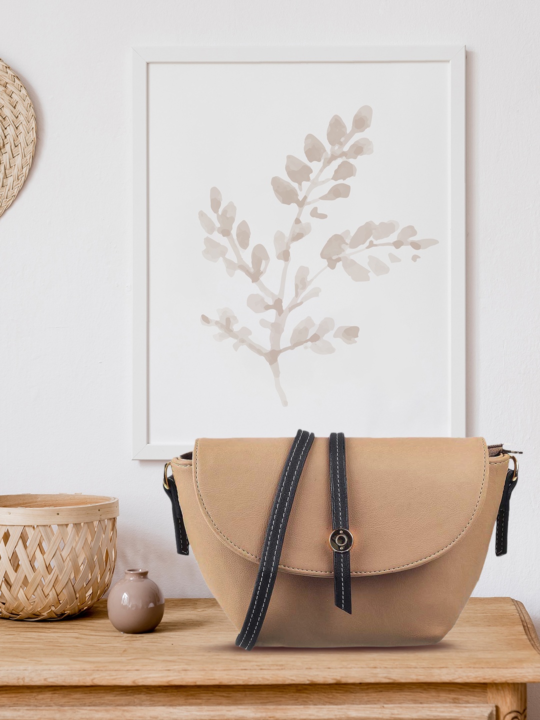 

Mochi Beige PU Swagger Sling Bag with Tasselled