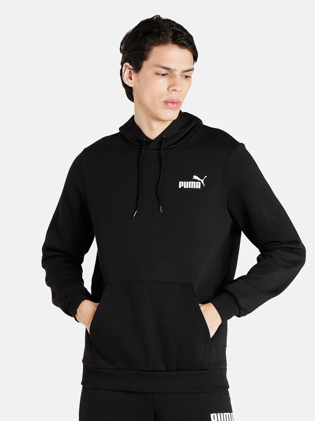 

Puma Men Black Essential Small Logo Regular Fit Hooded Cotton Sweatshirt