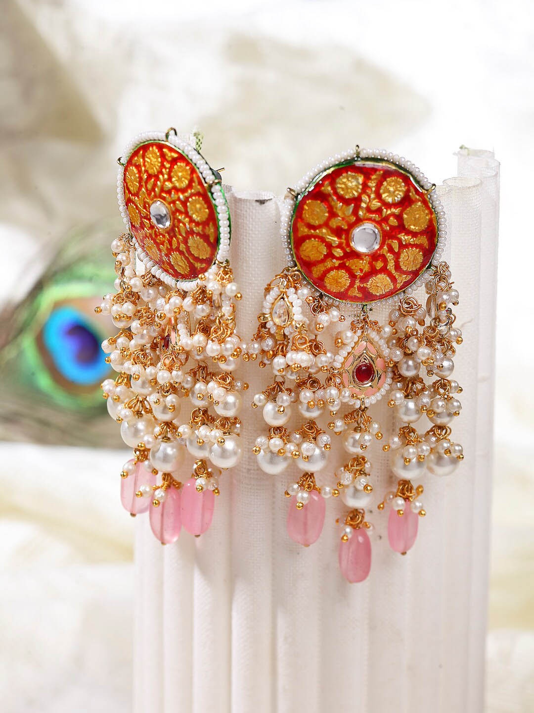 

DUGRISTYLE Woman Red Contemporary Pearl Earrings