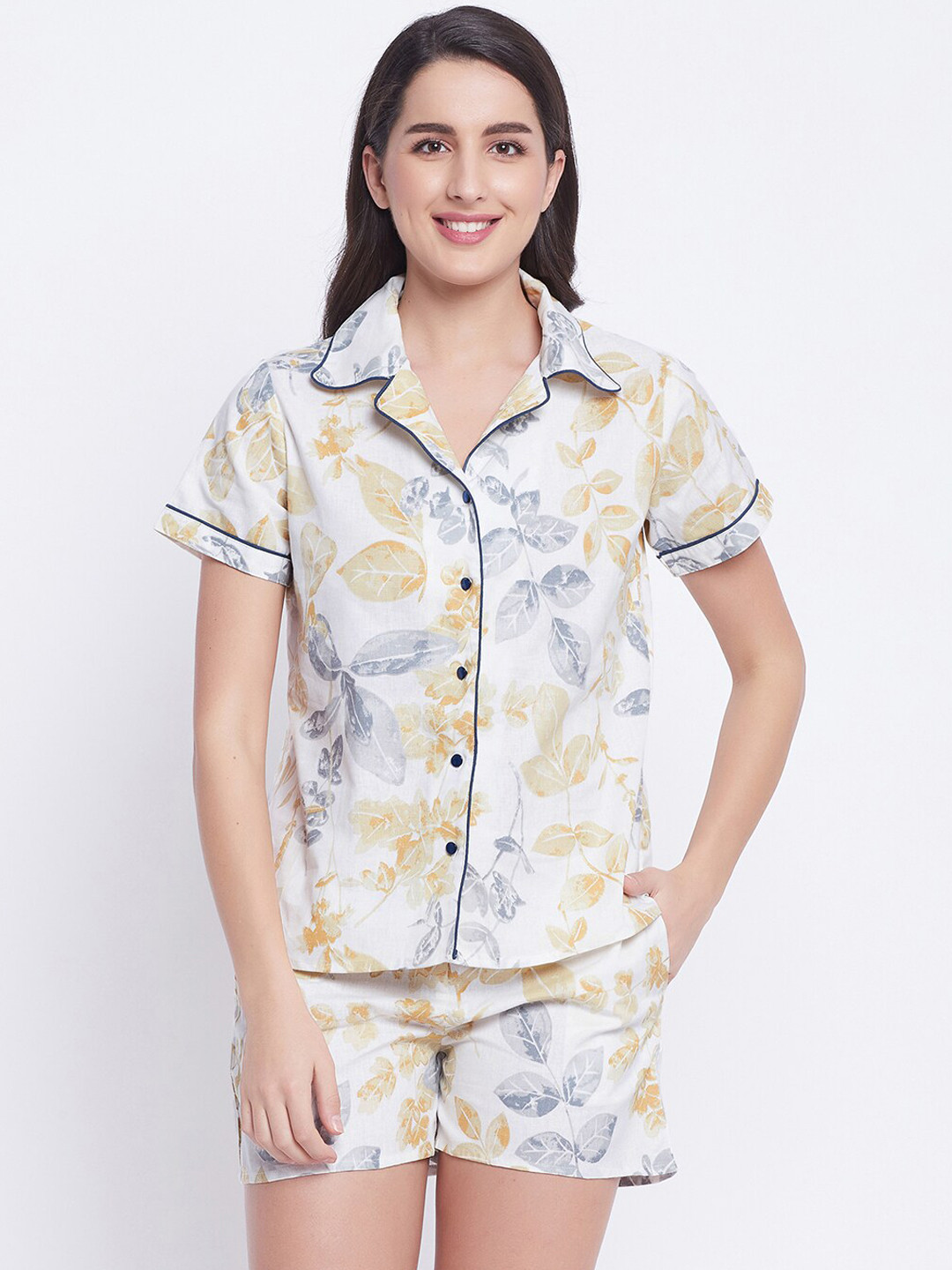 

Clovia Women White & Yellow Printed Pure Cotton Night suit