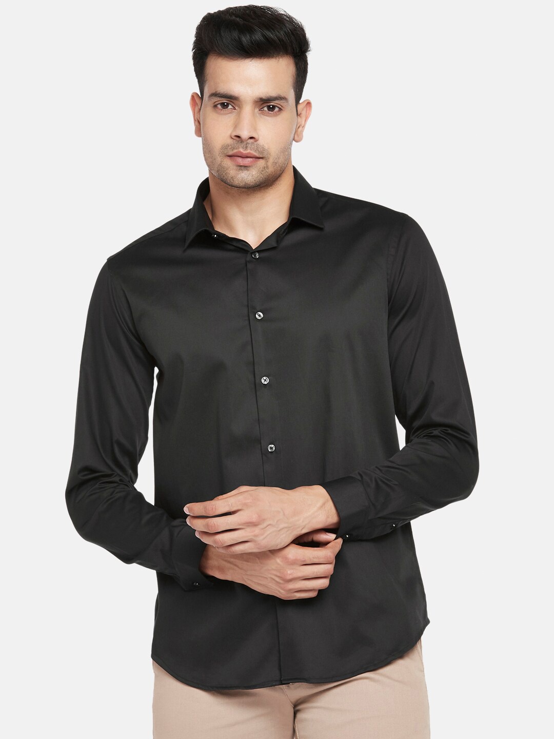 

BYFORD by Pantaloons Men Black Solid Slim Fit Casual Shirt
