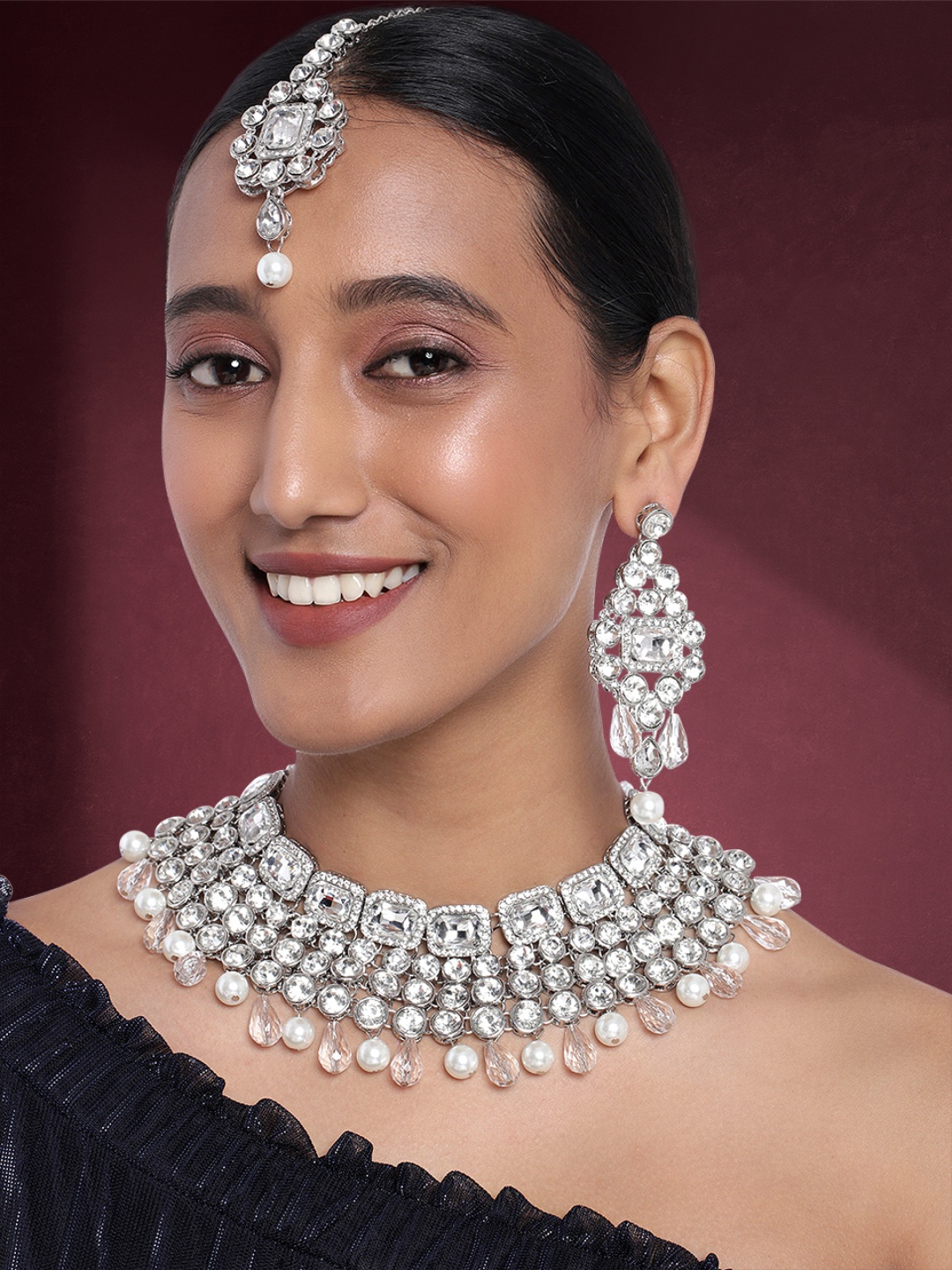 

Peora Crystal Choker Traditional Jewellery Set, Silver