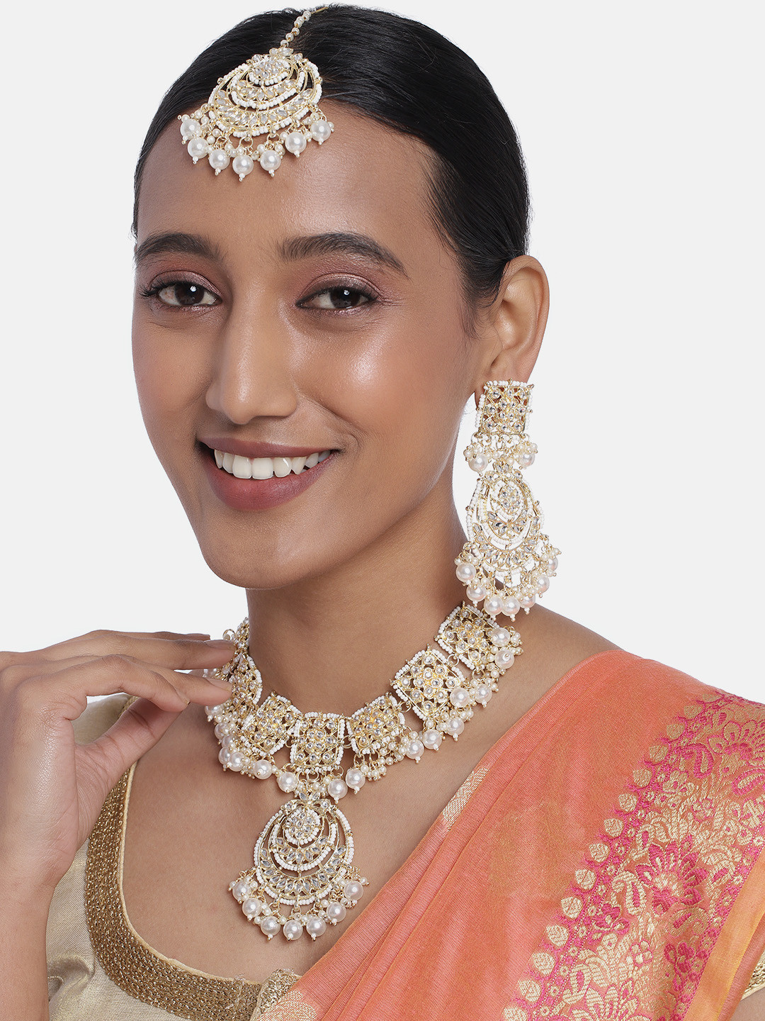 

Peora White Gold Plated Kundan Pearl Studded Jewellery Set