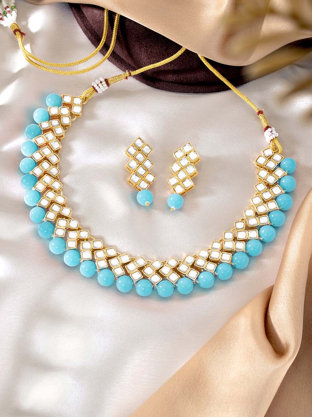 

Peora Turquoise Blue & White Gold-Plated Kundan & Pearls Jewellery Set