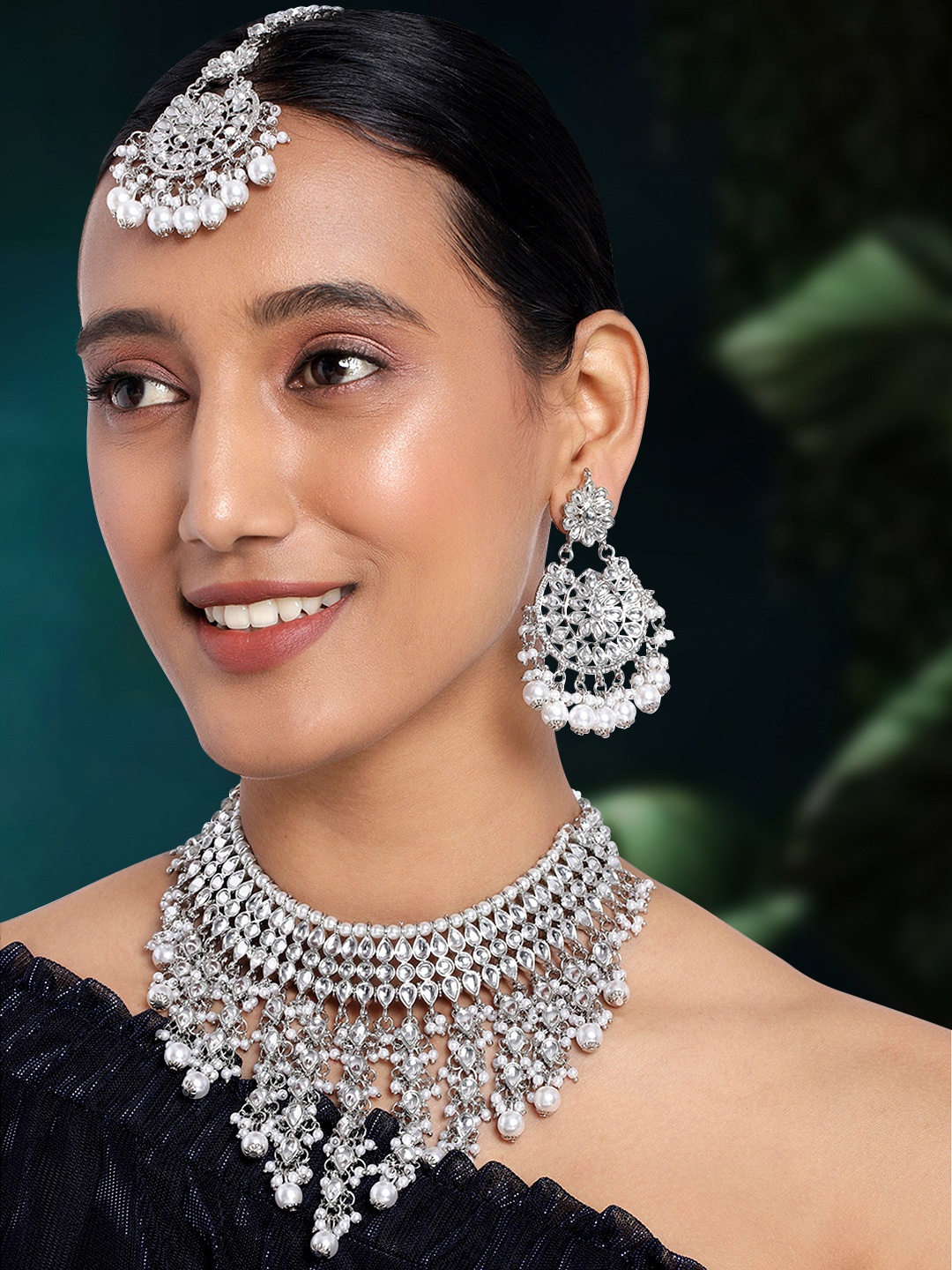 

Peora Kundan & Pearl Drop Bridal Jewellery Set, Silver