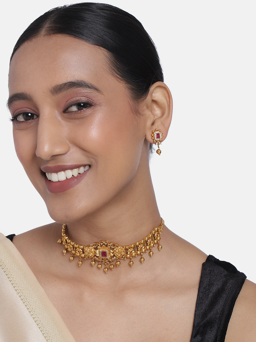 

Peora Red & Green Gold-Plated Cubic Zirconia Studded Embellished Jewellery Set