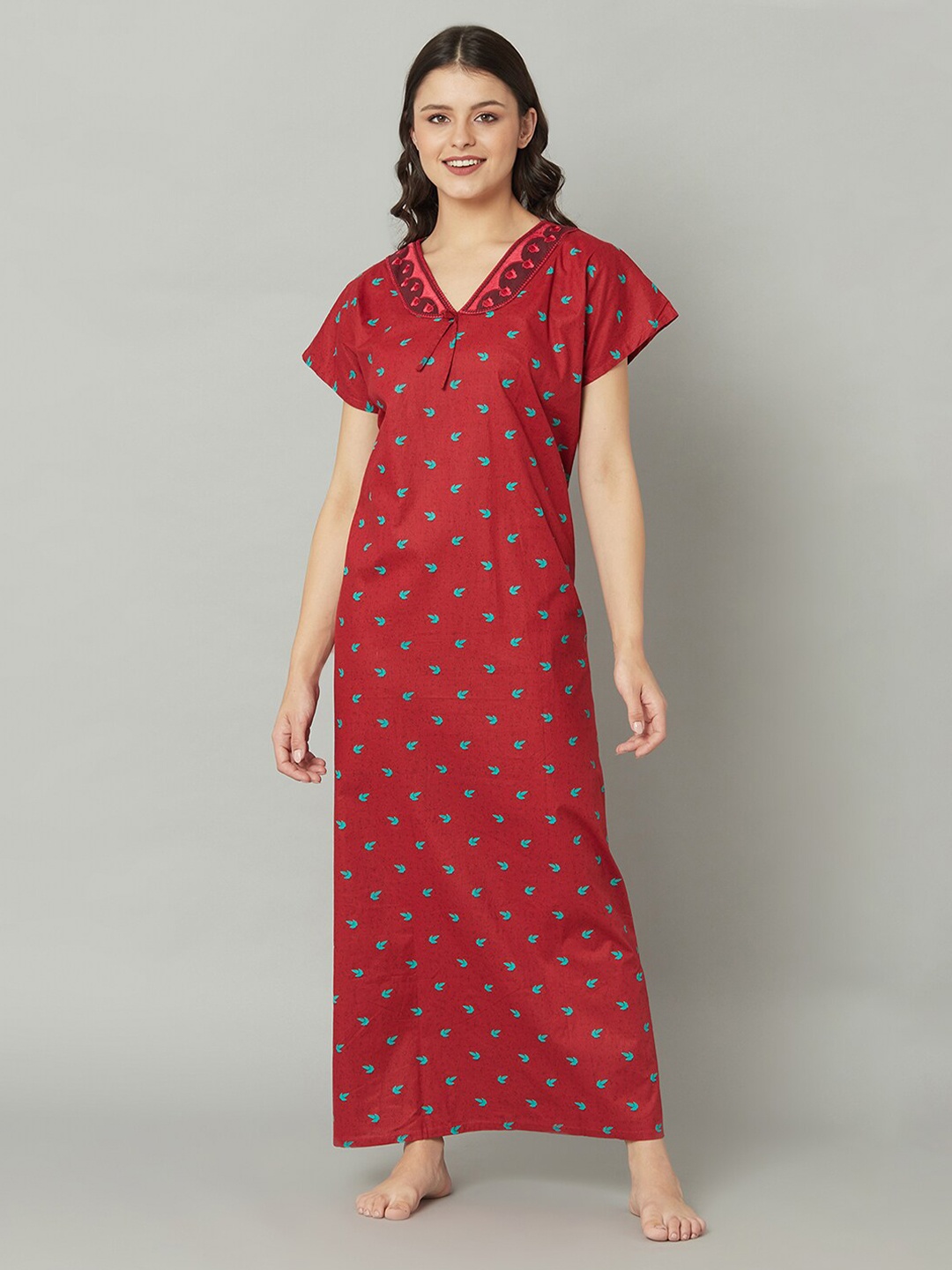 

TRUNDZ Maroon Printed Maxi Nightdress