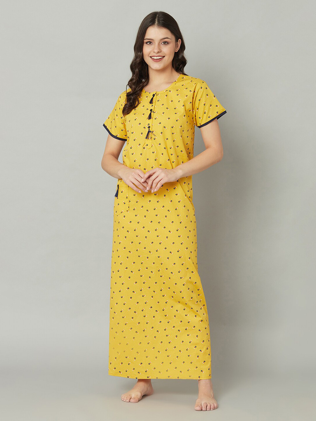 

TRUNDZ Women Yellow Floral Printed Pure Cotton Maxi Nightdress