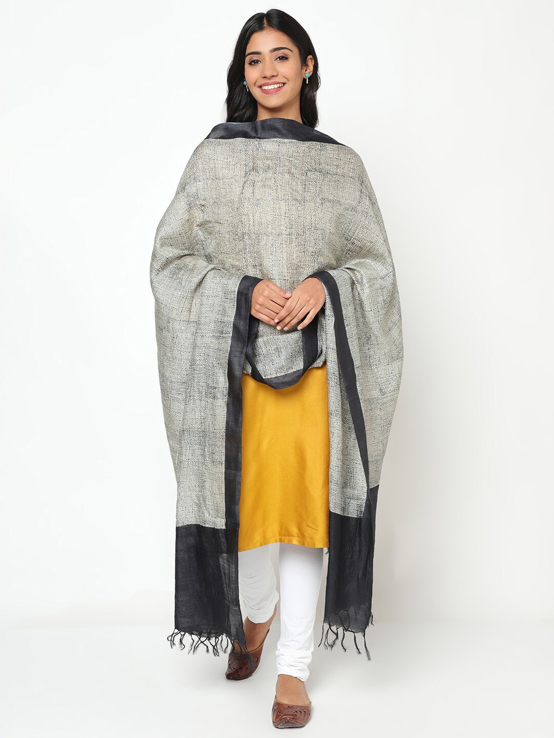 

Fabindia Black & Grey Woven Design Chirchira Pure Silk Dupatta