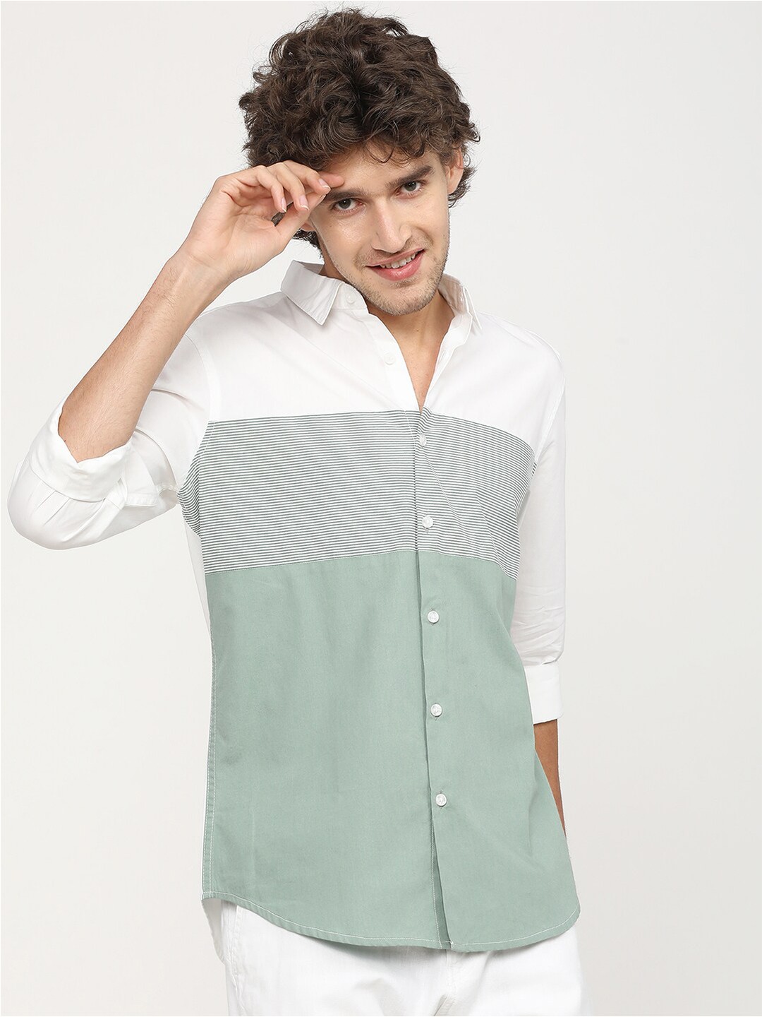 

HIGHLANDER Men White Slim Fit Opaque Colourblocked Casual Shirt