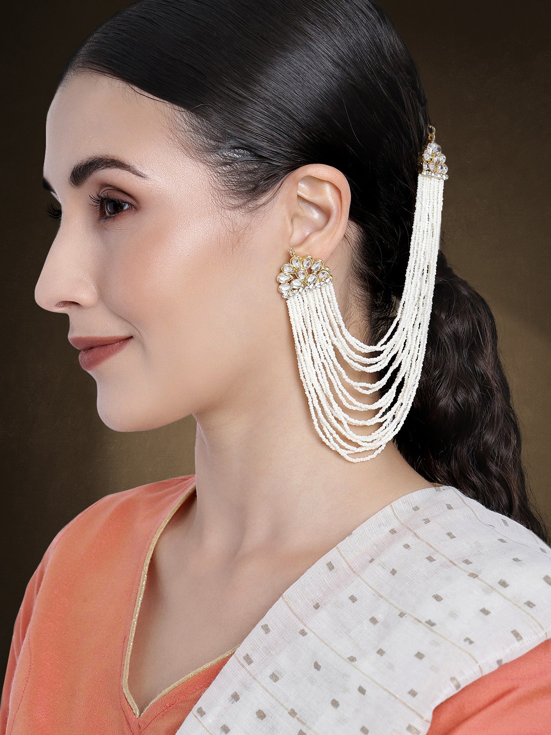 

Peora White Gold-Plated Classic Pearl Embellished Ear Chain