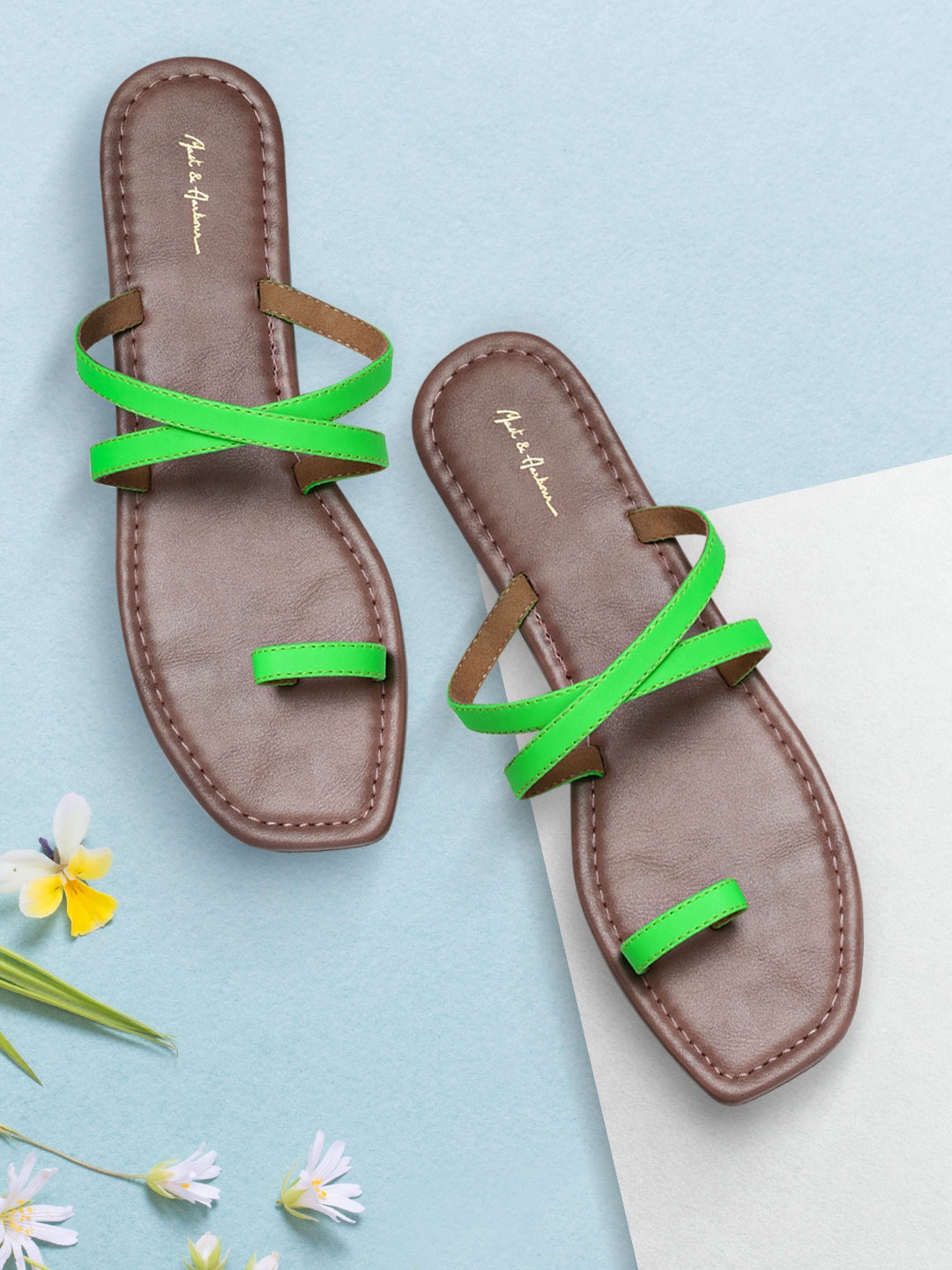 

Mast & Harbour Women Green Solid One Toe Flats with Criss-Cross Detail