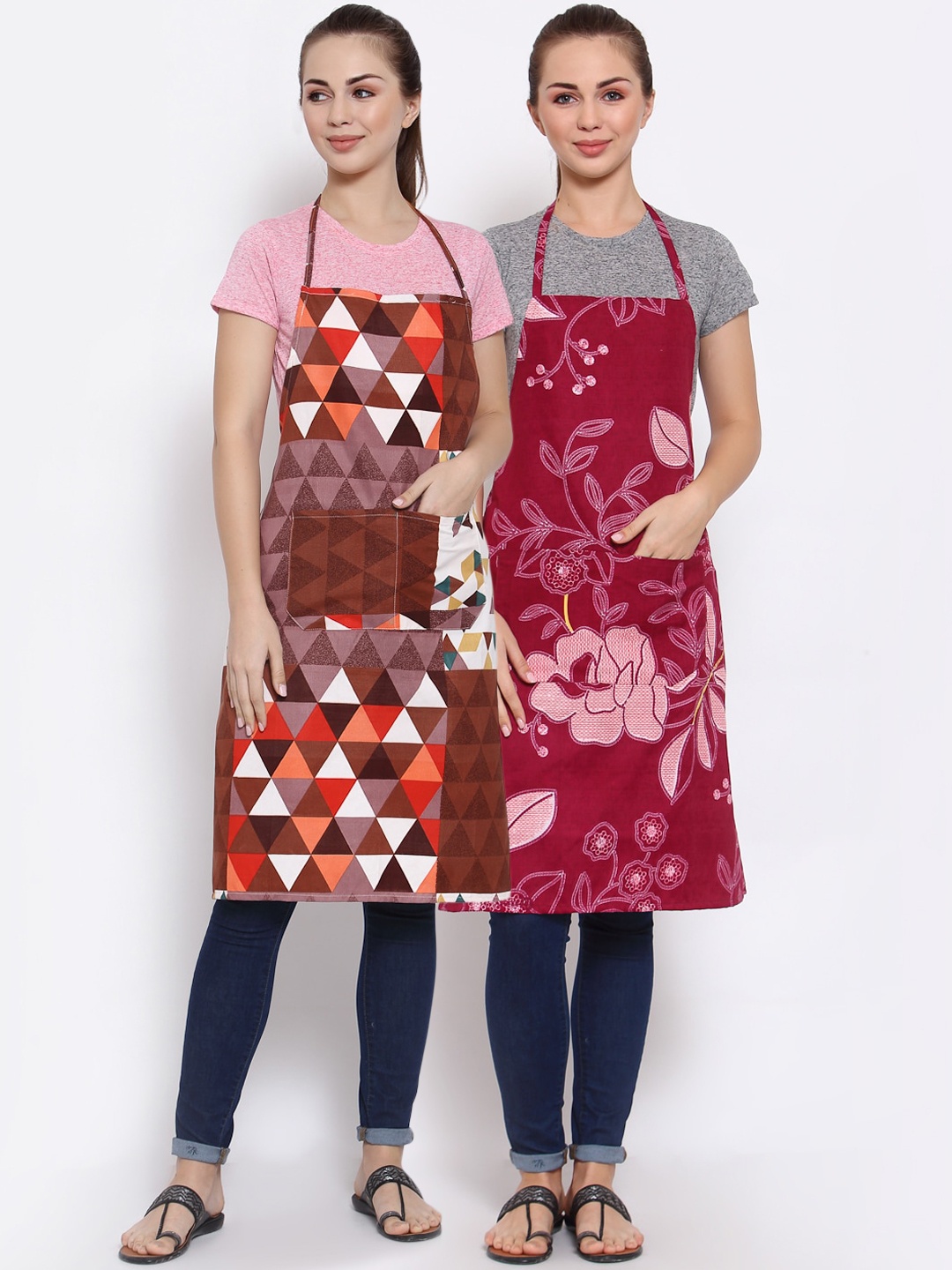 

Arrabi Pack of 2 Multi Printed Aprons