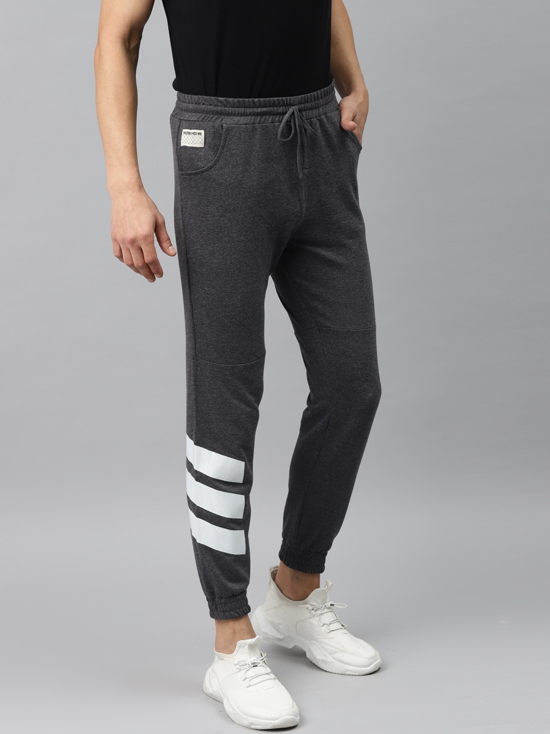 

Hubberholme Men Charcoal Cotton Solid Joggers