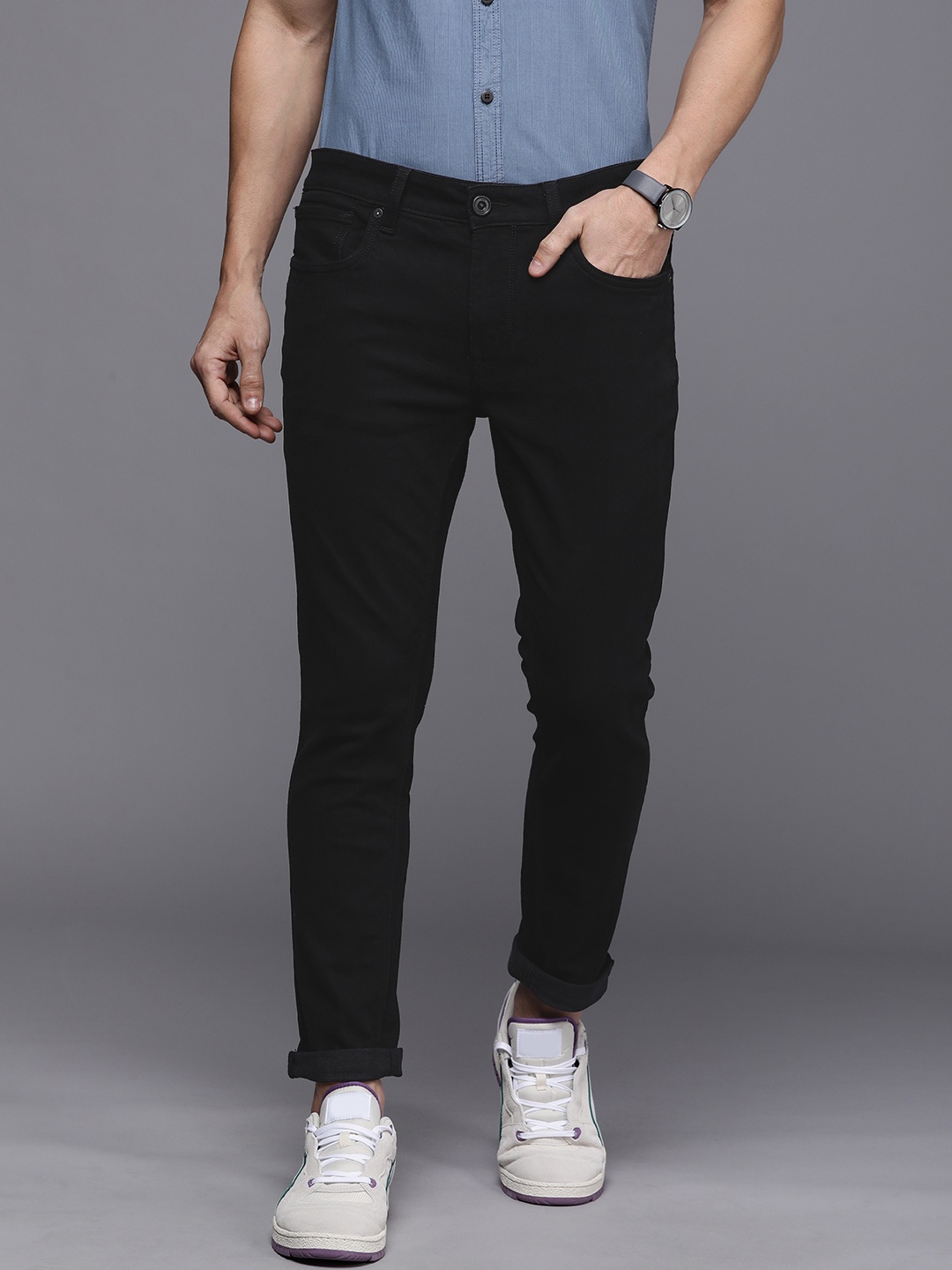 

Voi Jeans Men Black Skinny Fit Stretchable Jeans