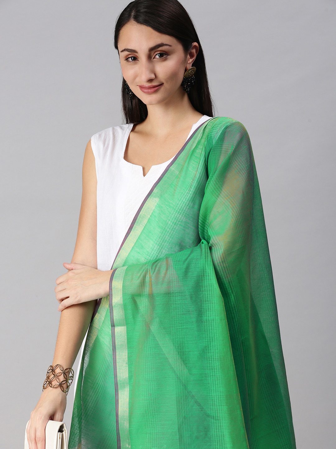 

swatika Green Checked Woven Banarasi Handloom Dupatta with Zari