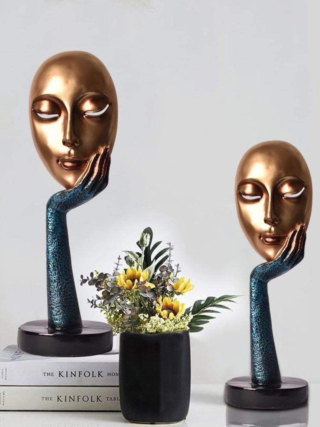 

THE ARTMENT Set Of 2 Gold & Blue Table Accent Showpiece