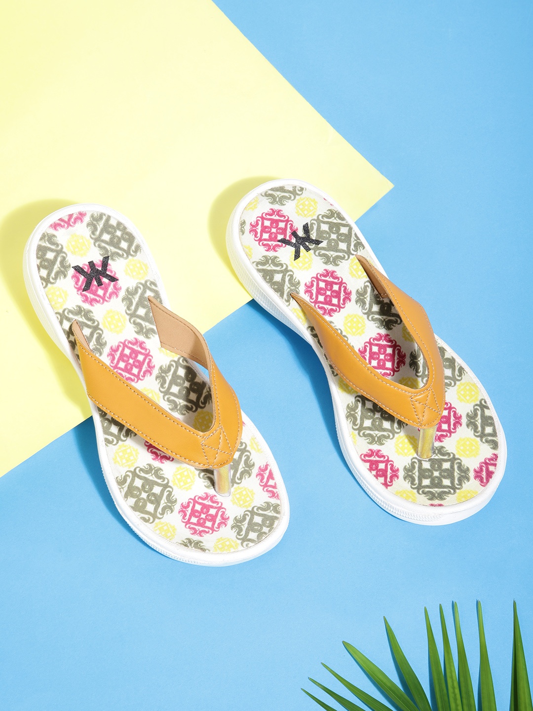 

Kook N Keech Women Mustard & Pink Ethnic Printed Thong Flip-Flops