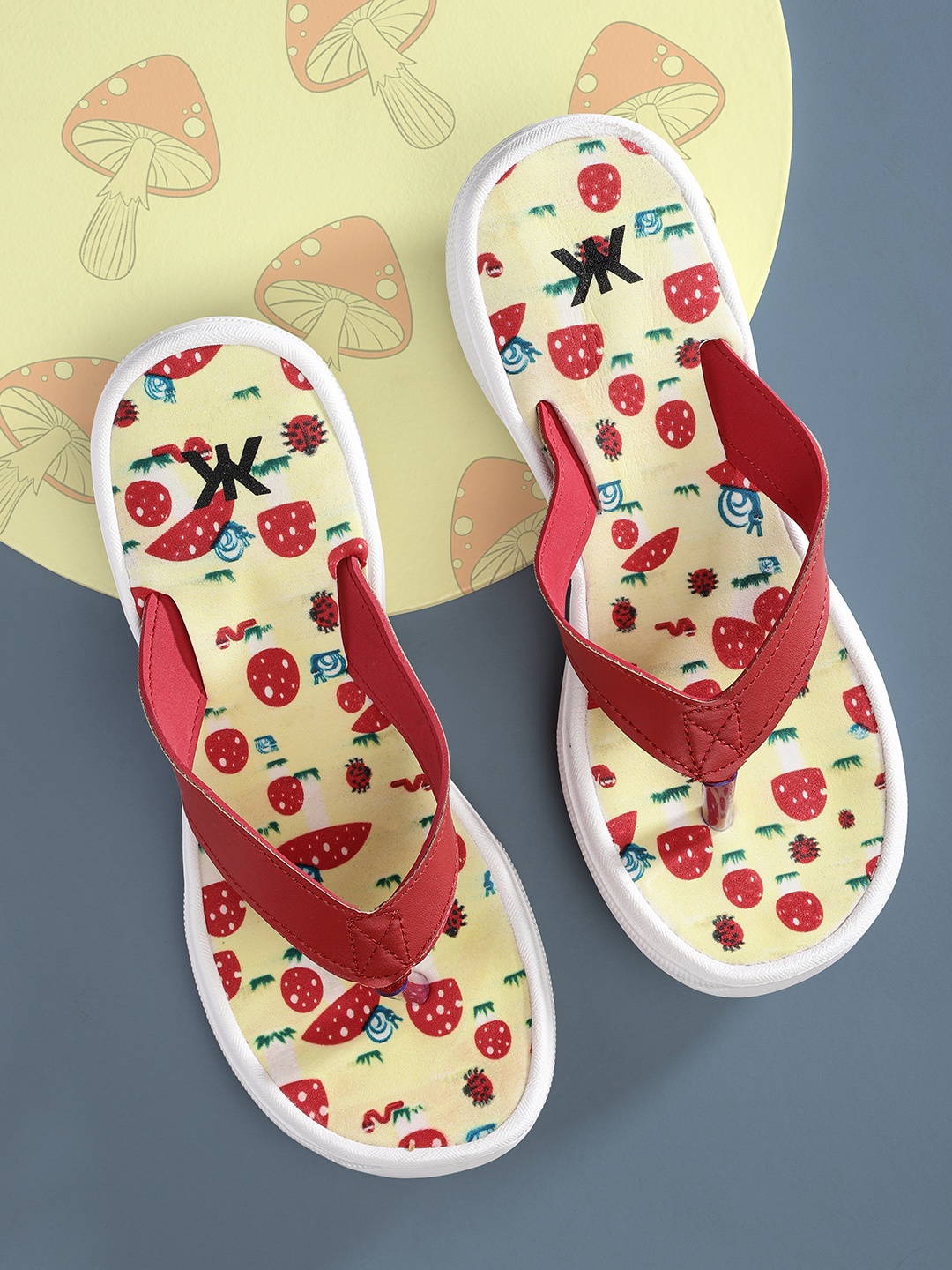 

Kook N Keech Women Red & Yellow Mushroom Print Thong Flip-Flops