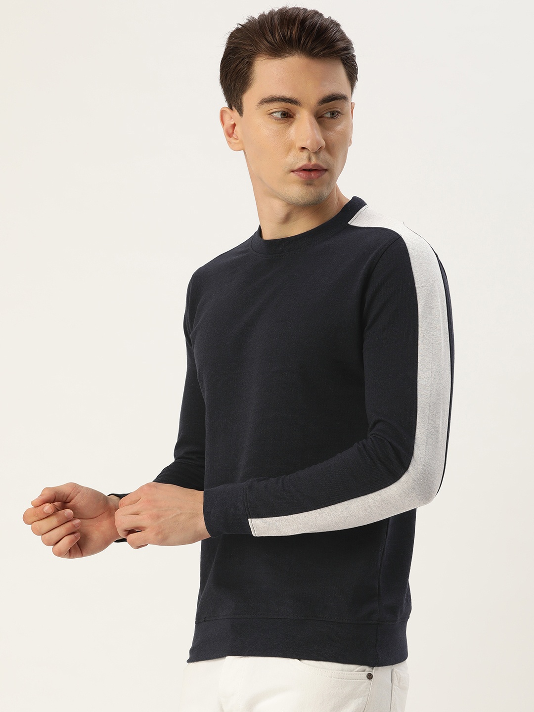 

ARISE Men Navy Blue Pure Cotton Sweatshirt