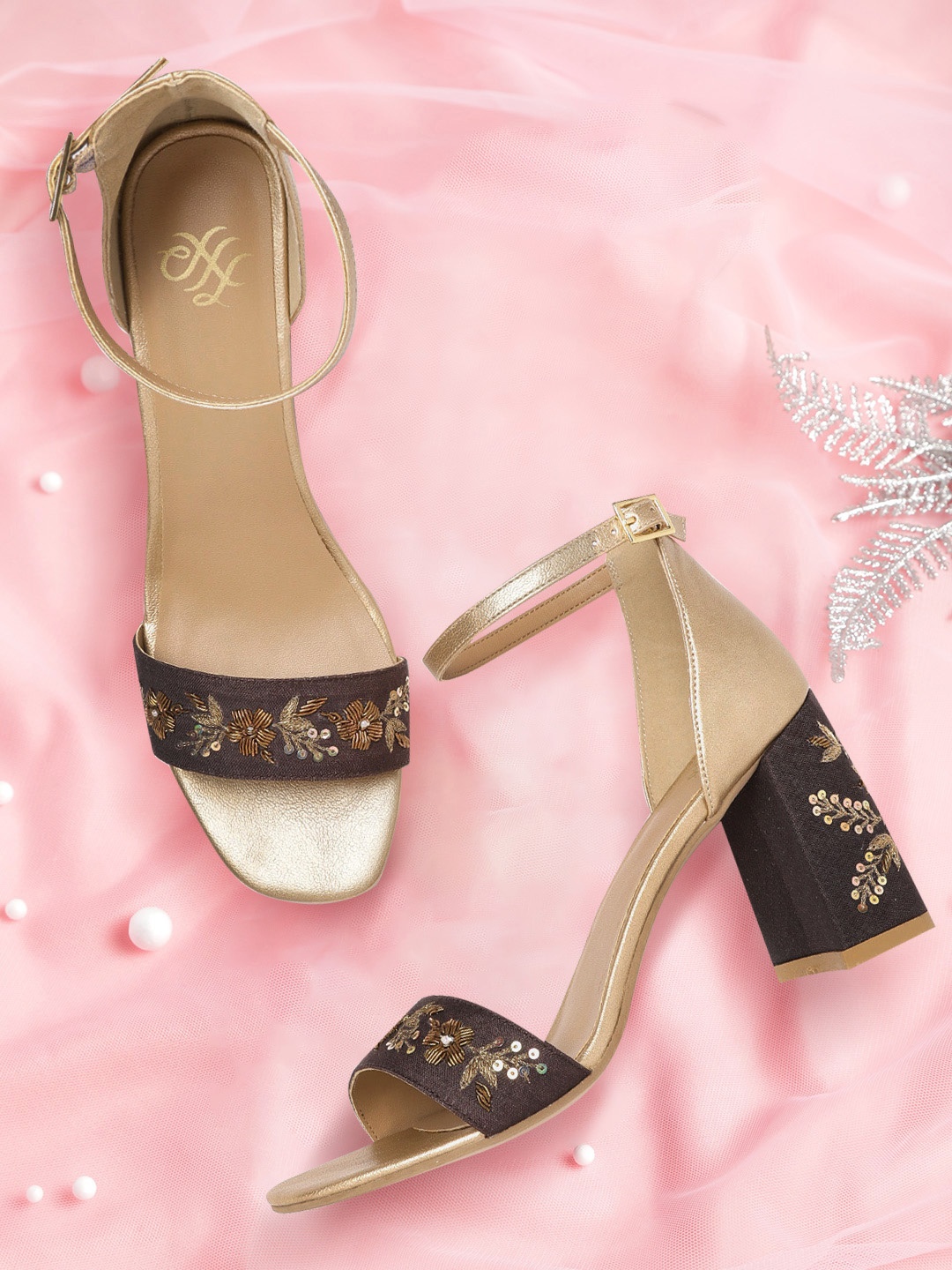 

House of Pataudi Coffee Brown & Gold-Toned Embellished Handcrafted Block Heels