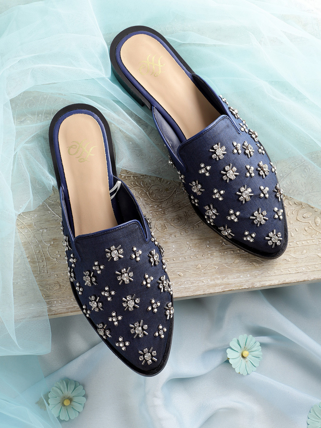

House of Pataudi Women Navy Blue & Silver-Toned Handcrafted Embellished Mules