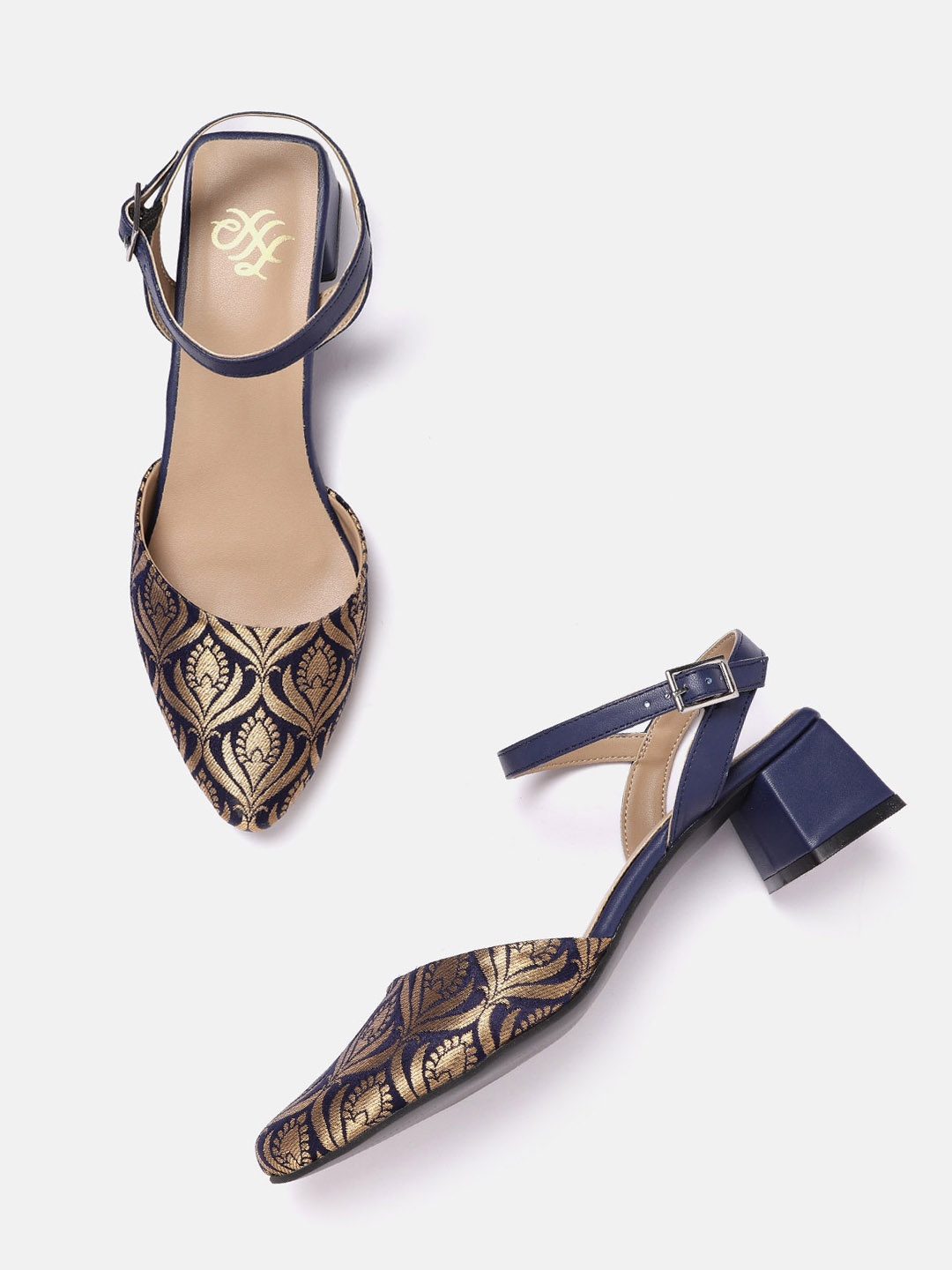 

House of Pataudi Women Navy Blue & Gold-Toned Woven Design Handcrafted Pumps