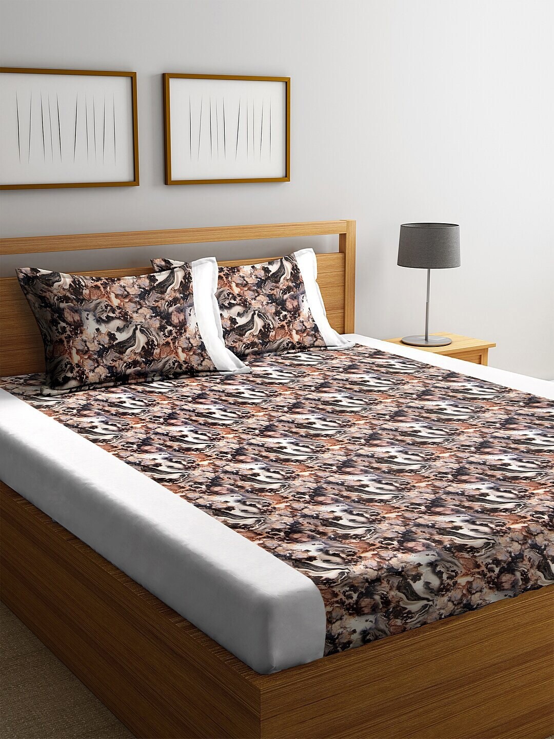 

DECOREALM Multicolor Printed 300 TC 1 King Bedsheet with 2 Pillow Covers, Multi