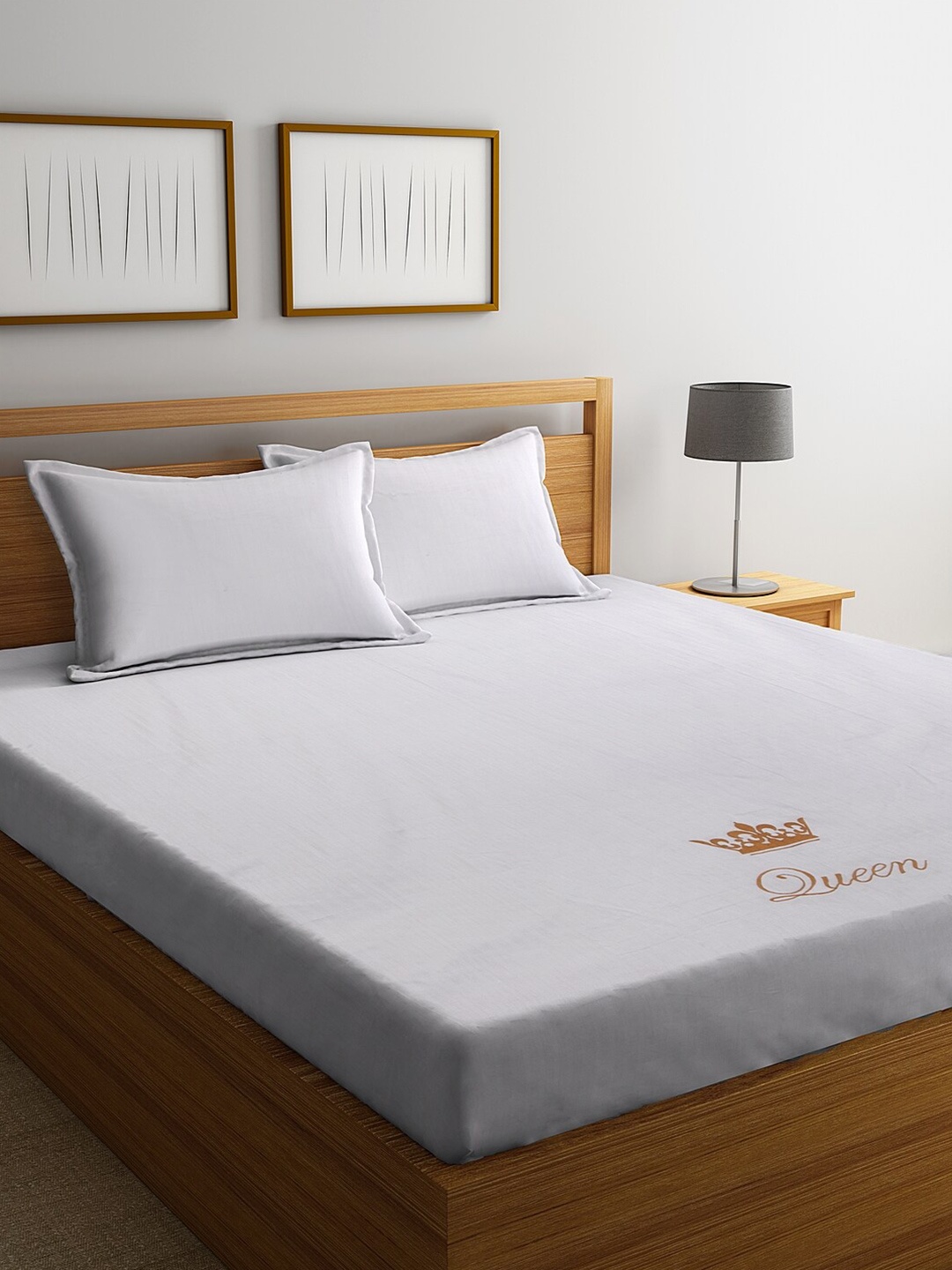 

DECOREALM White 300 TC King Bedsheet with 2 Pillow Covers