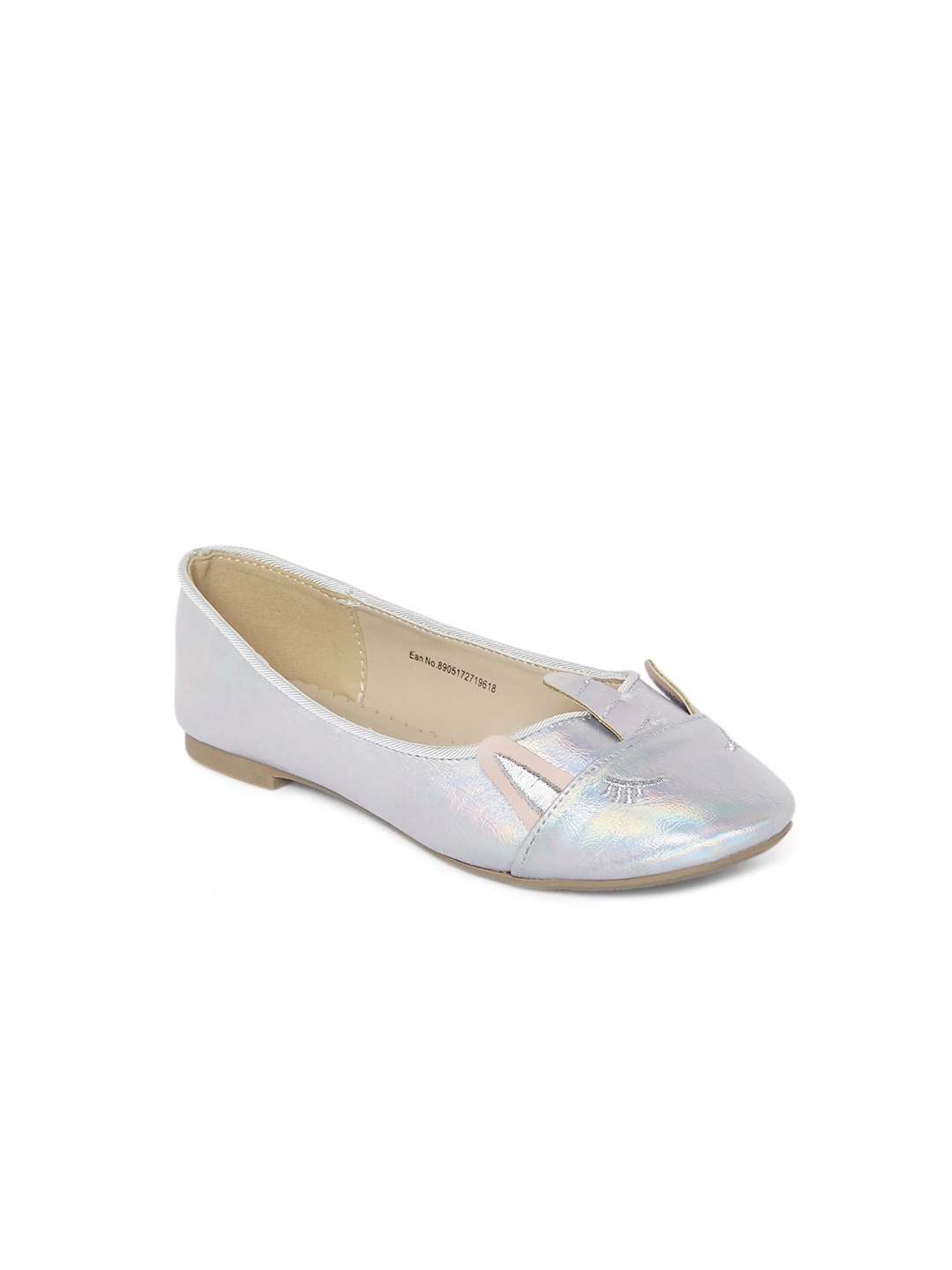 

Pantaloons Junior Girls Silver-Toned Printed Leather Party Ballerinas