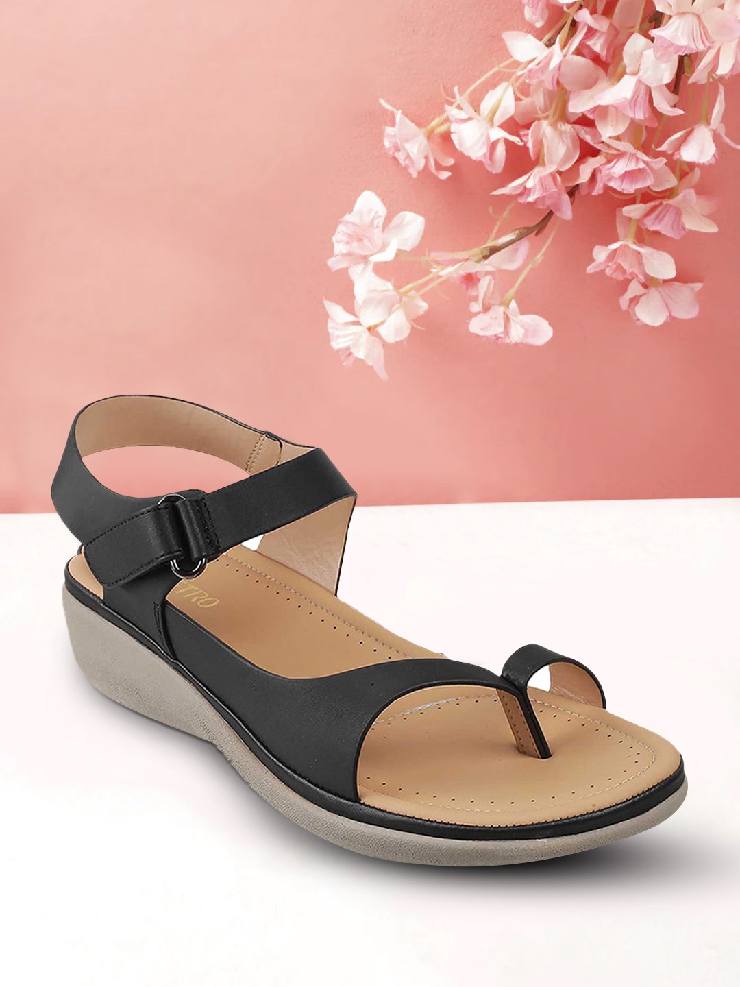 

Metro Black Wedge Sandals With Buckles