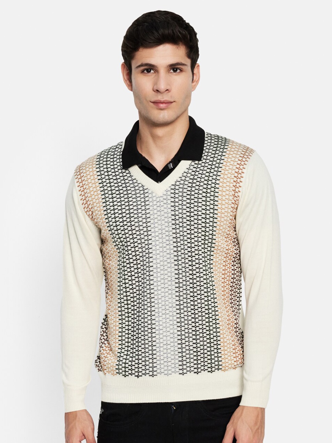 

Monte Carlo Men White & Black Pullover