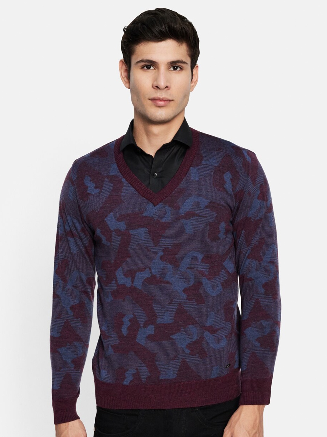 

Monte Carlo Men Brown & Blue Printed Pullover