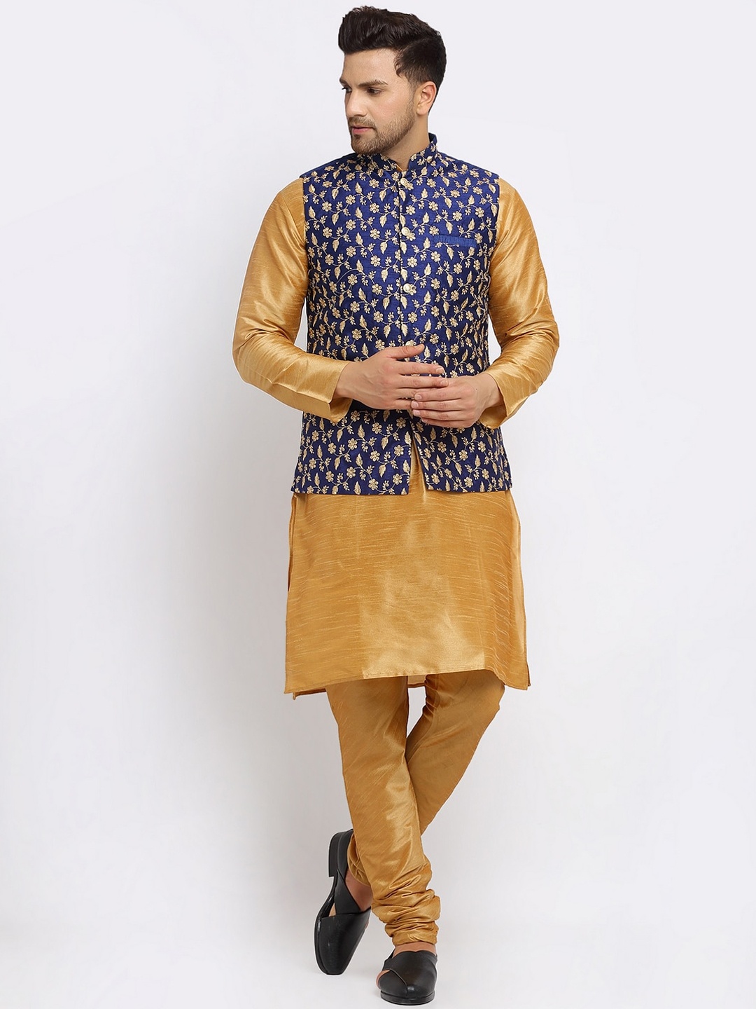 

KRAFT INDIA Men Golden Kurta & Churidar with Embroidered Nehru Jacket, Gold