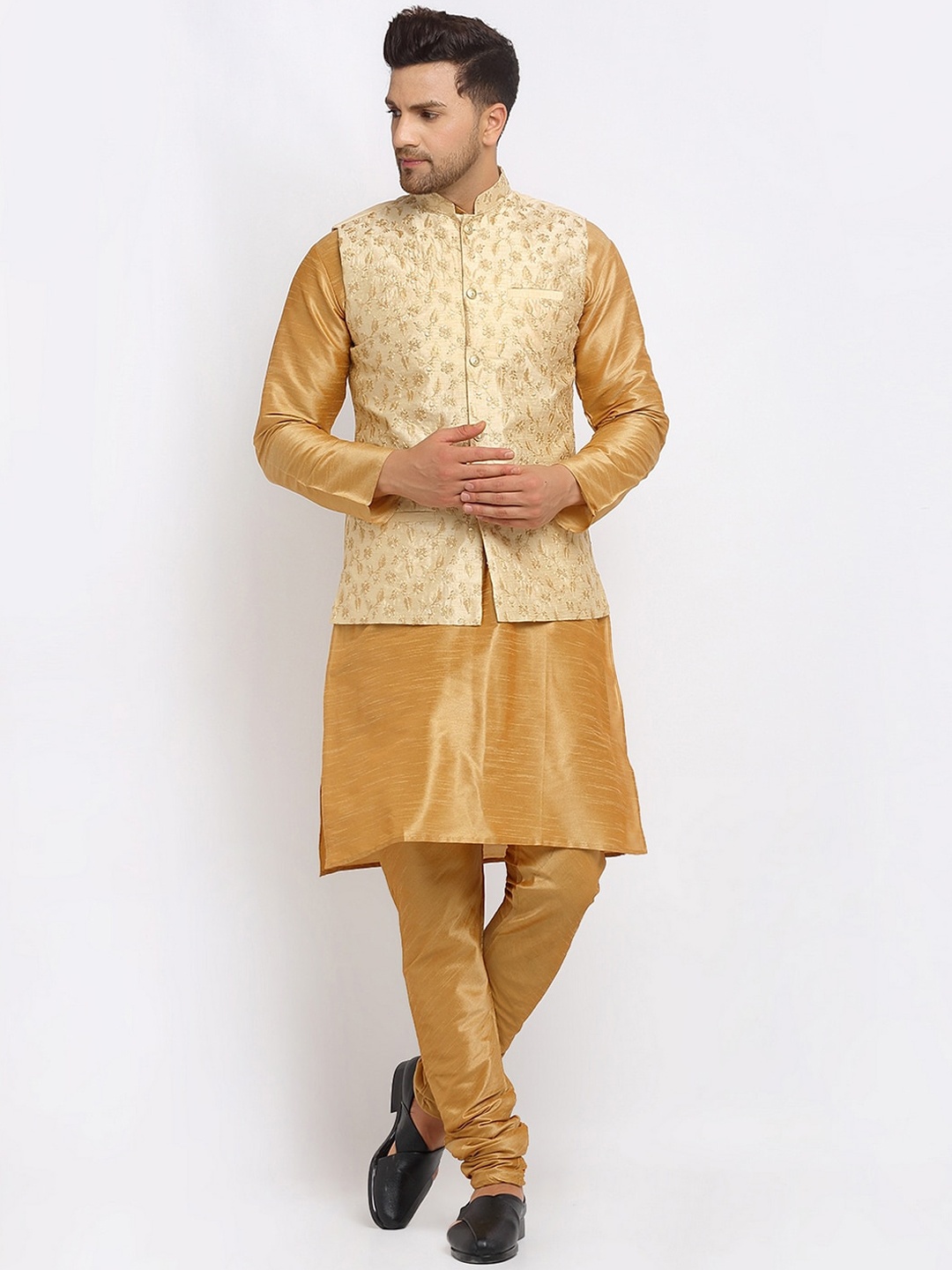 KRAFT INDIA Men Gold-Toned Kurta and Churidar with Embroidered Nehru ...