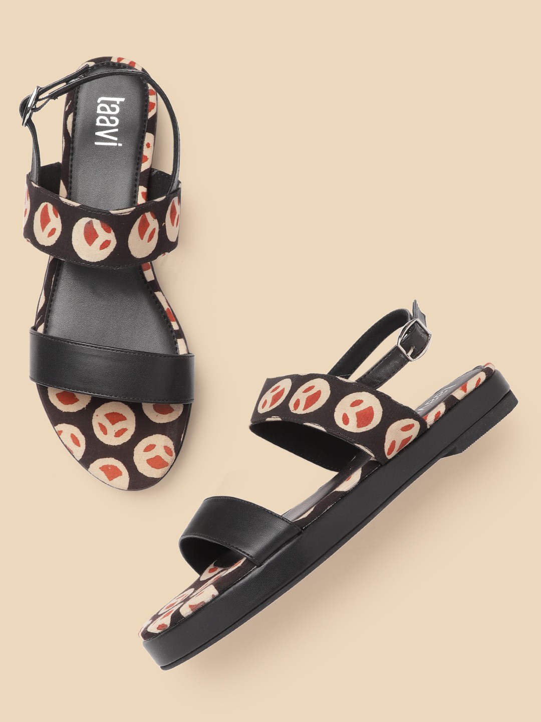 

Taavi Women Black & Cream-Coloured Printed Handcrafted Open Toe Flats