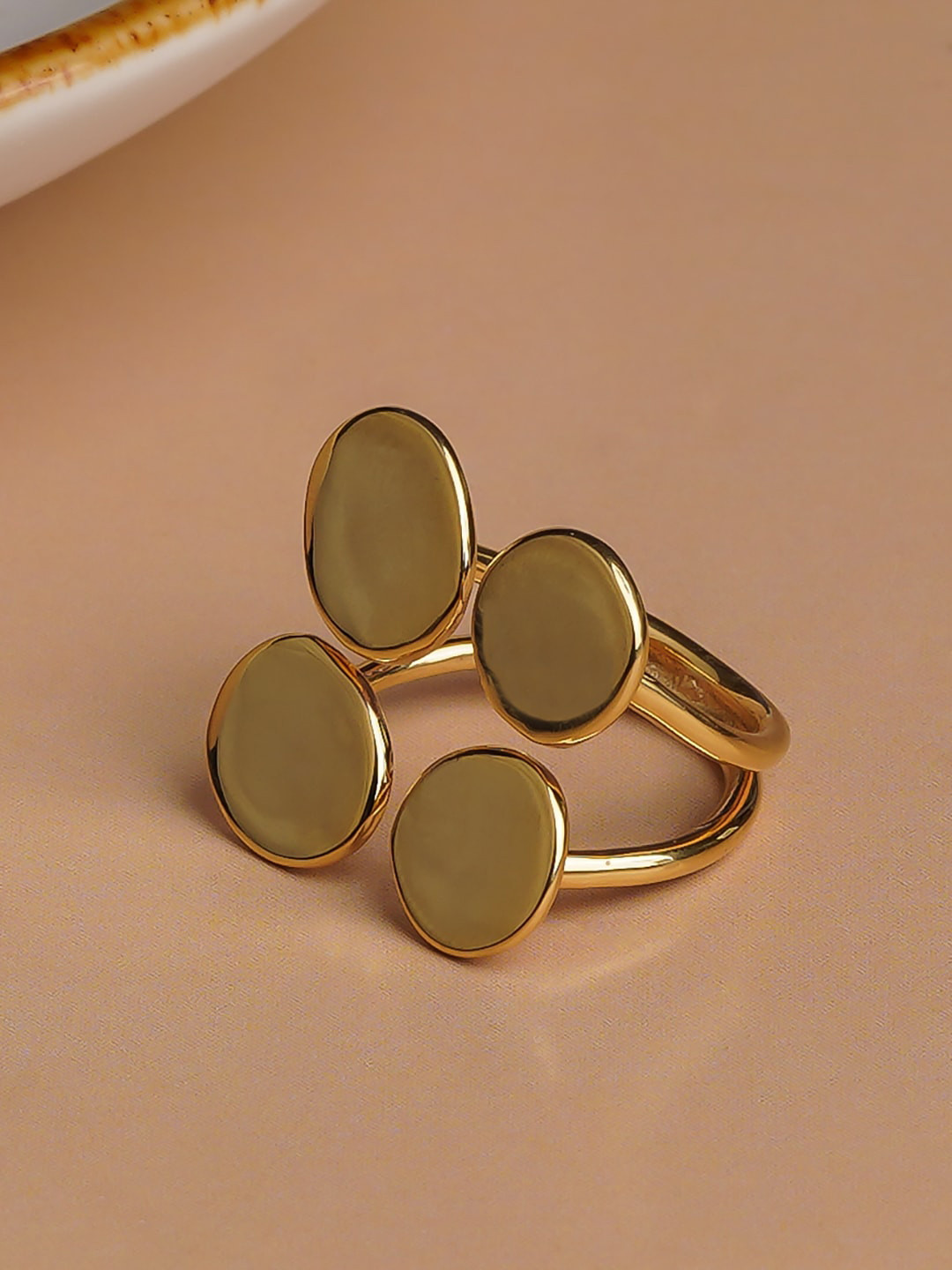 

Queen Be Gold-Plated Finger Ring