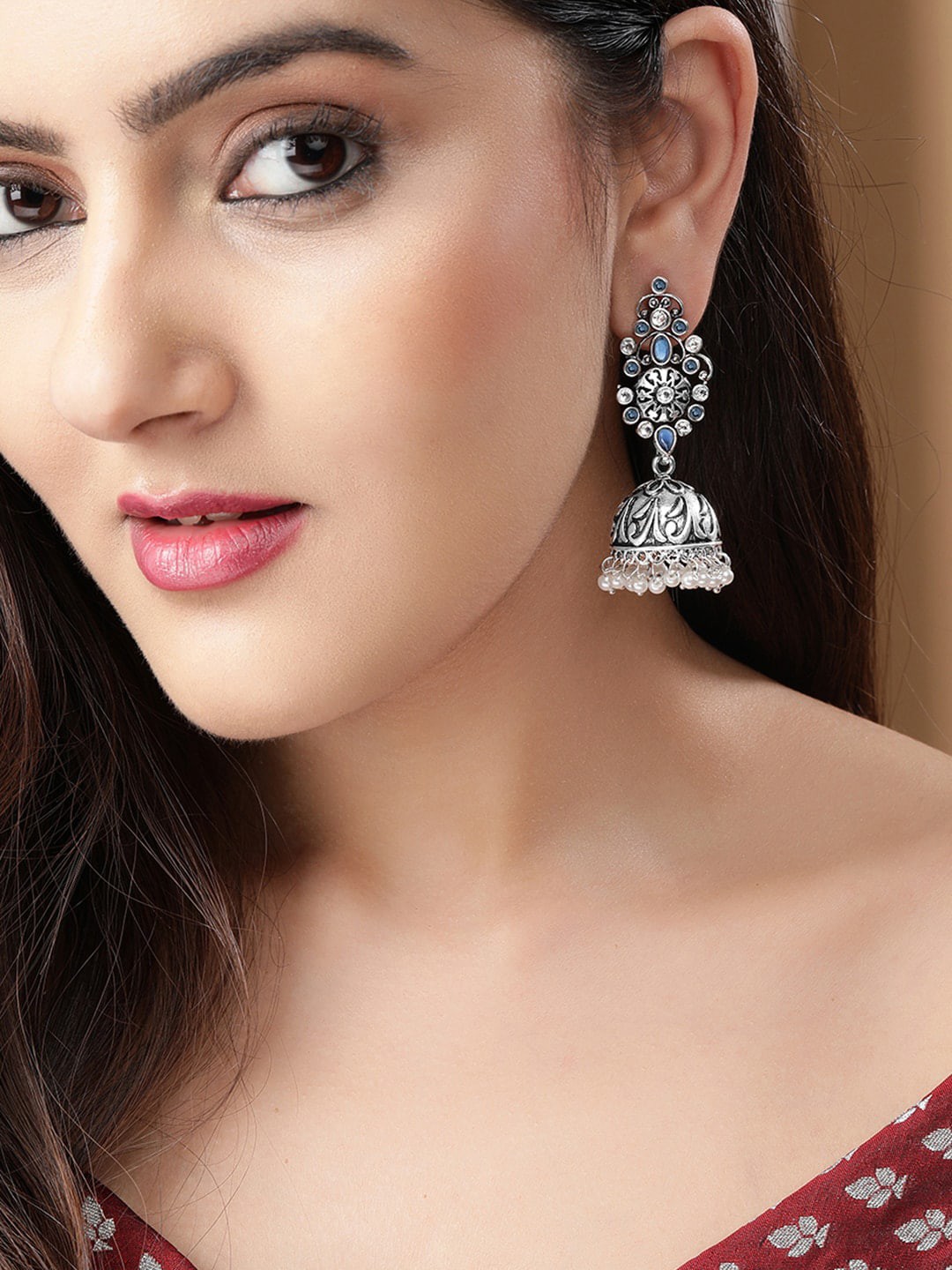 

Rubans Oxidized Silver-Toned Handcrafted Jhumkas Earrings