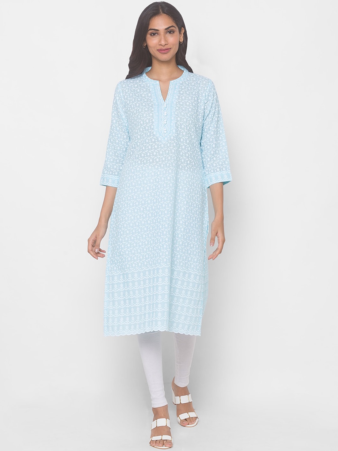 

ZOLA Women Turquoise Blue & White Ethnic Motifs Embroidered Chikankari Cotton Kurta