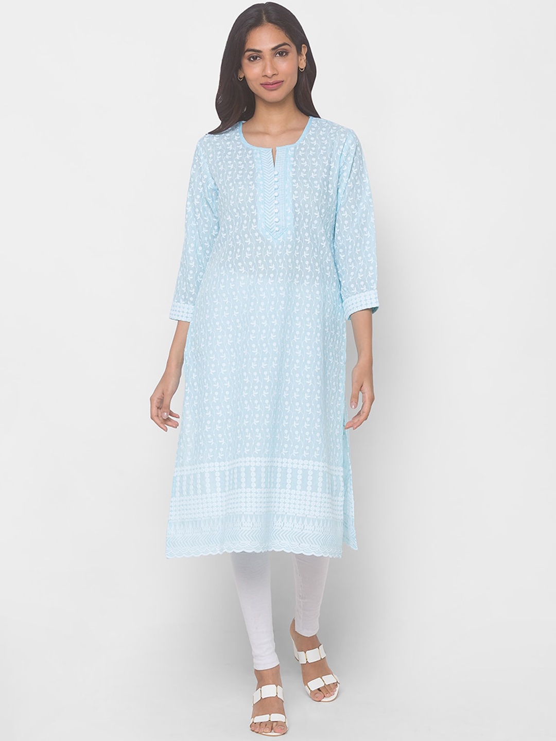 

ZOLA Women Blue Ethnic Motifs Embroidered Cotton Chikankari Kurta