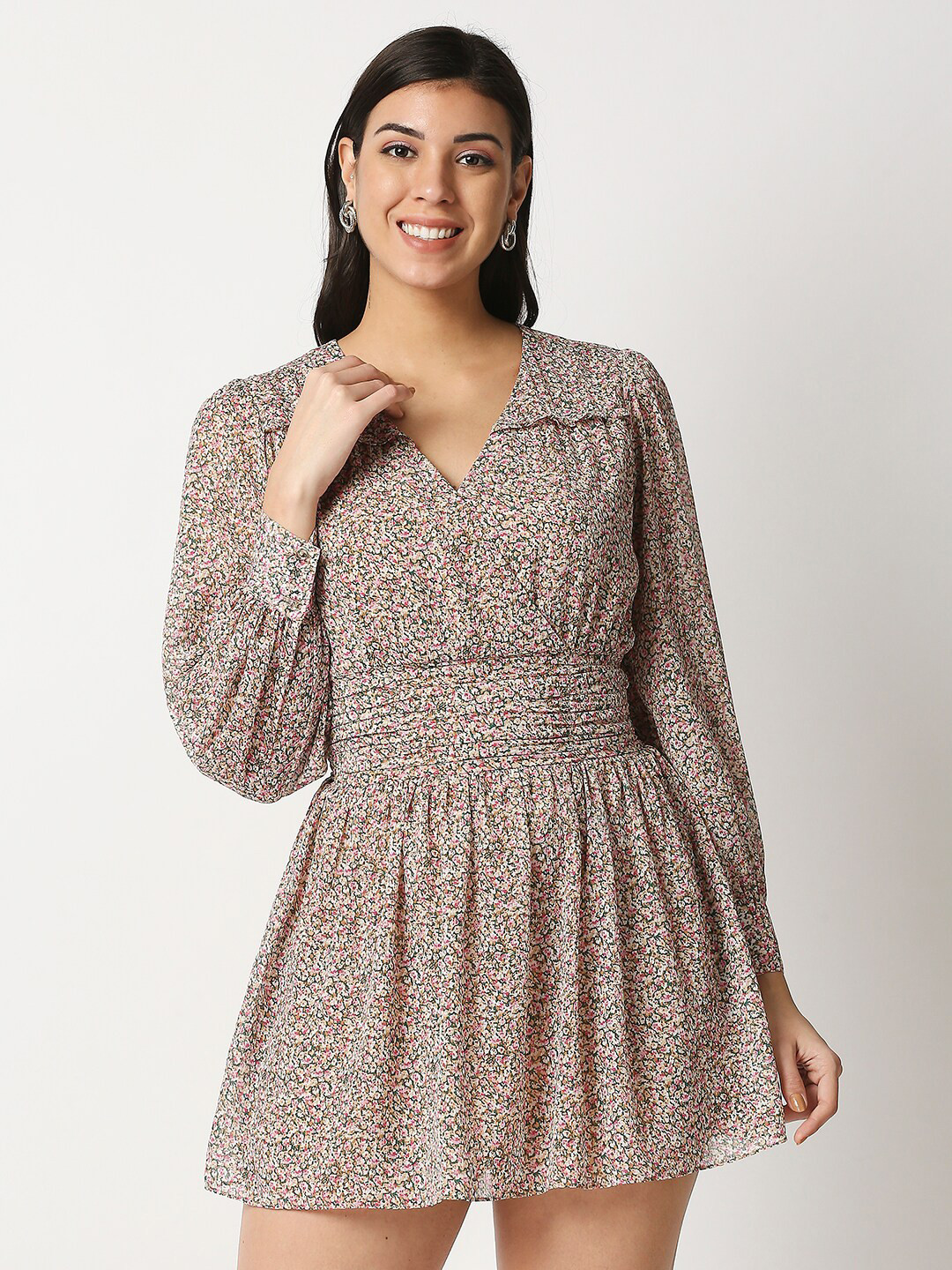 

20Dresses Beige Floral Smocked Chiffon Mini Dress