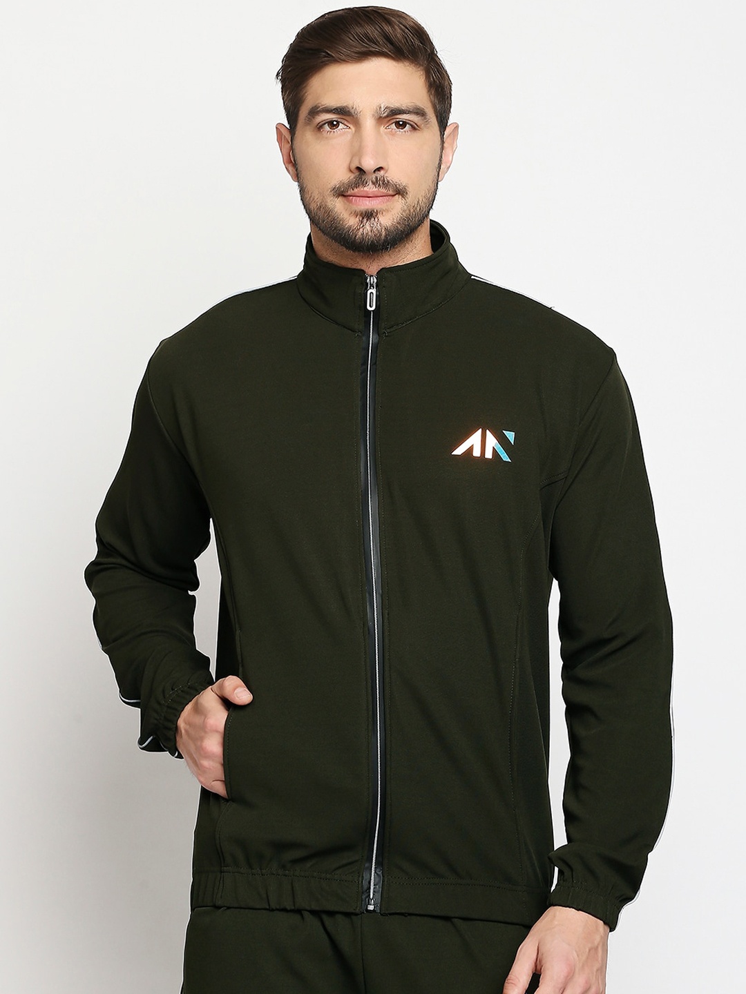

AESTHETIC NATION Men Olive Green Sporty Jacket with Embroidered