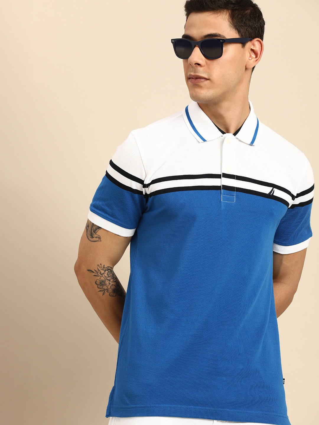 

Nautica Men Blue & White Colourblocked Polo Collar Pure Cotton T-shirt