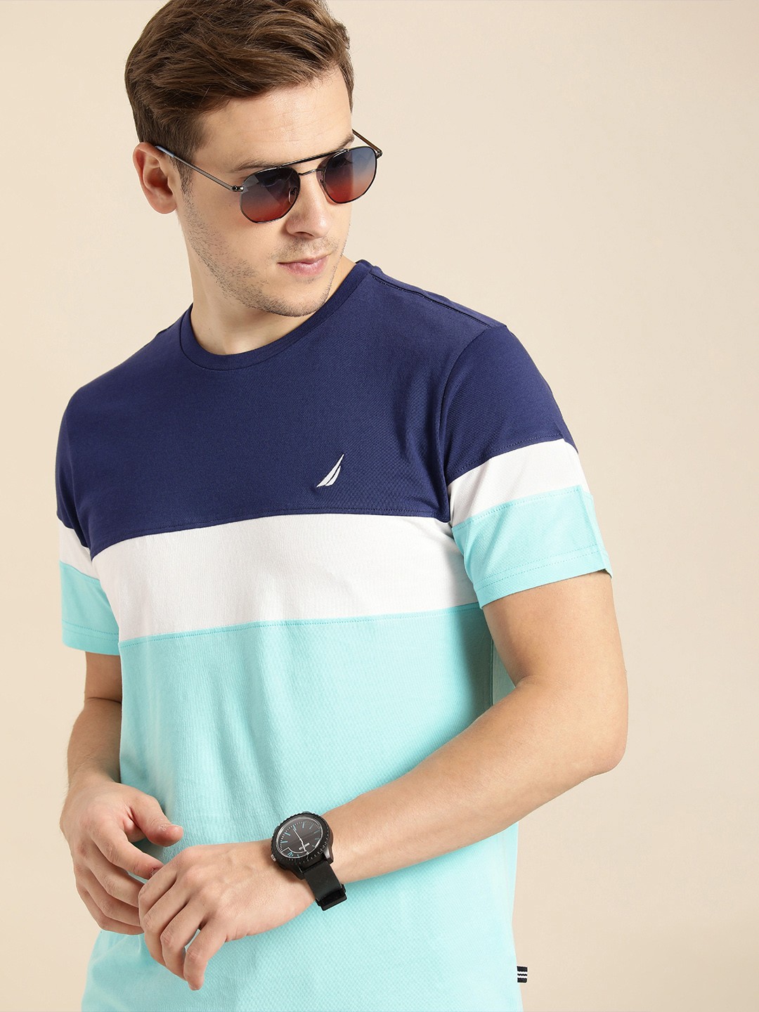 

Nautica Men Turquoise Blue & White Colourblocked Pure Cotton T-shirt