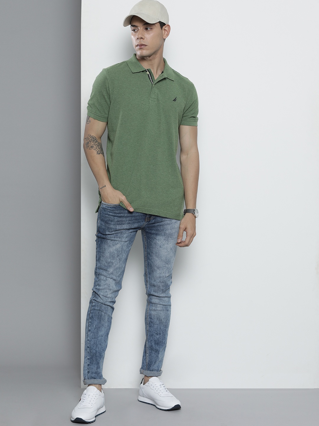 

Nautica Men Olive Green Solid Polo Collar Pure Cotton Slim Fit T-shirt