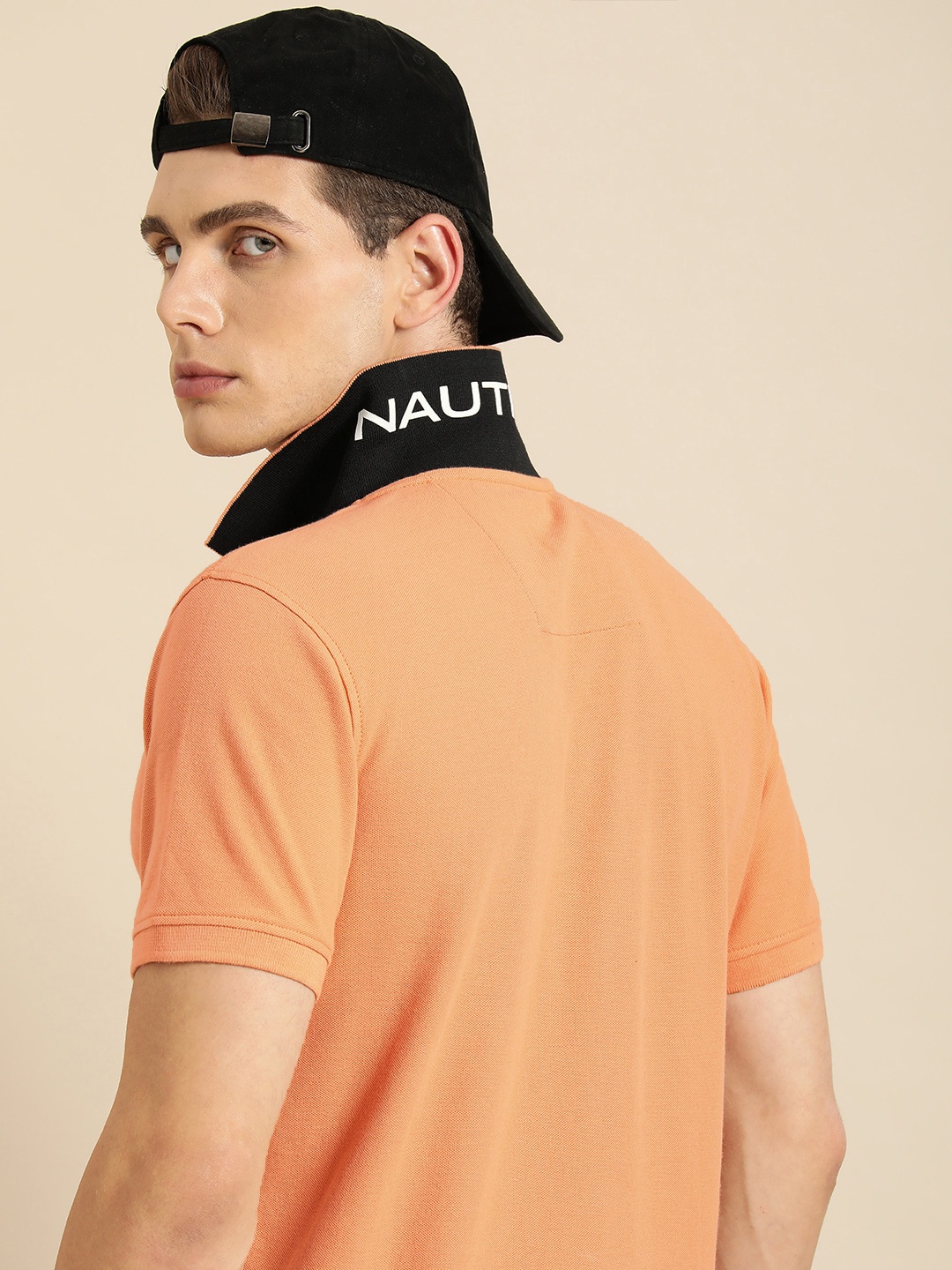 

Nautica Men Peach-Coloured Solid Pure Cotton Slim Fit T-shirt