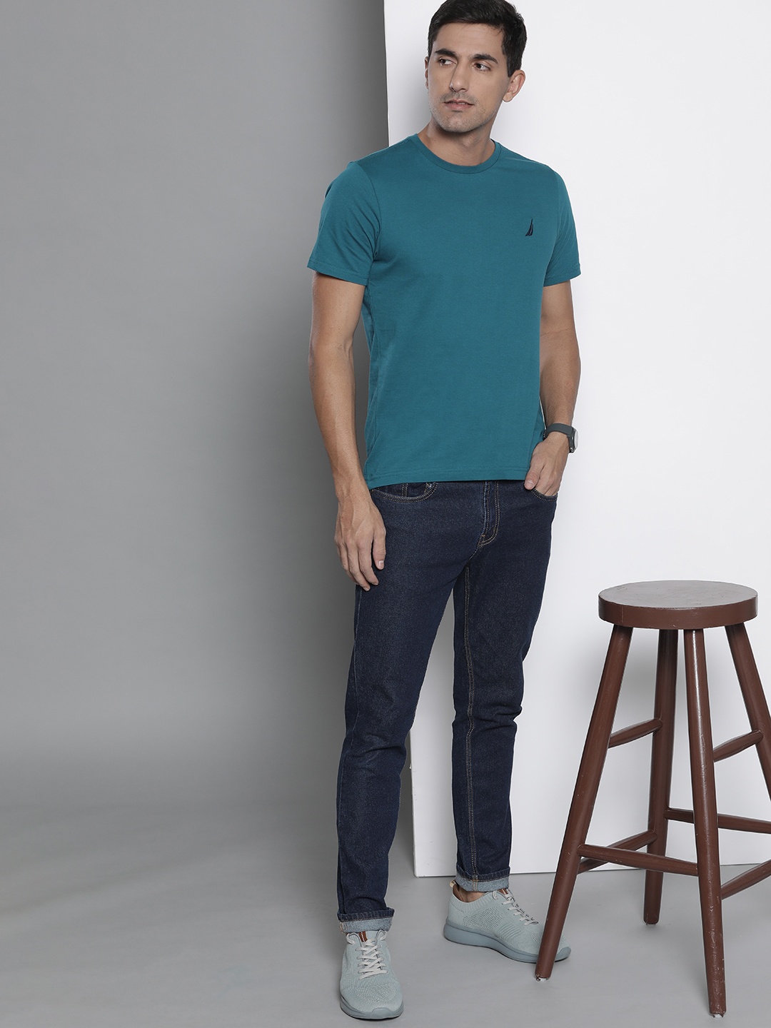 

Nautica Men Teal Blue Solid Pure Cotton Slim Fit T-shirt