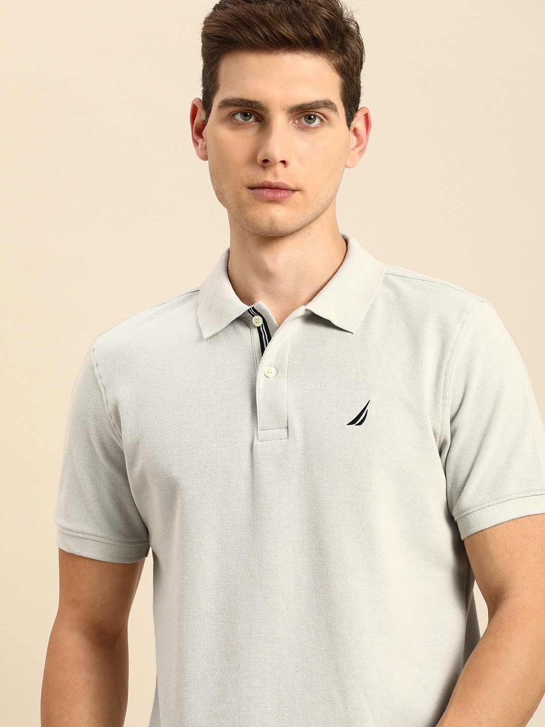 

Nautica Men Grey Solid Polo Collar T-shirt