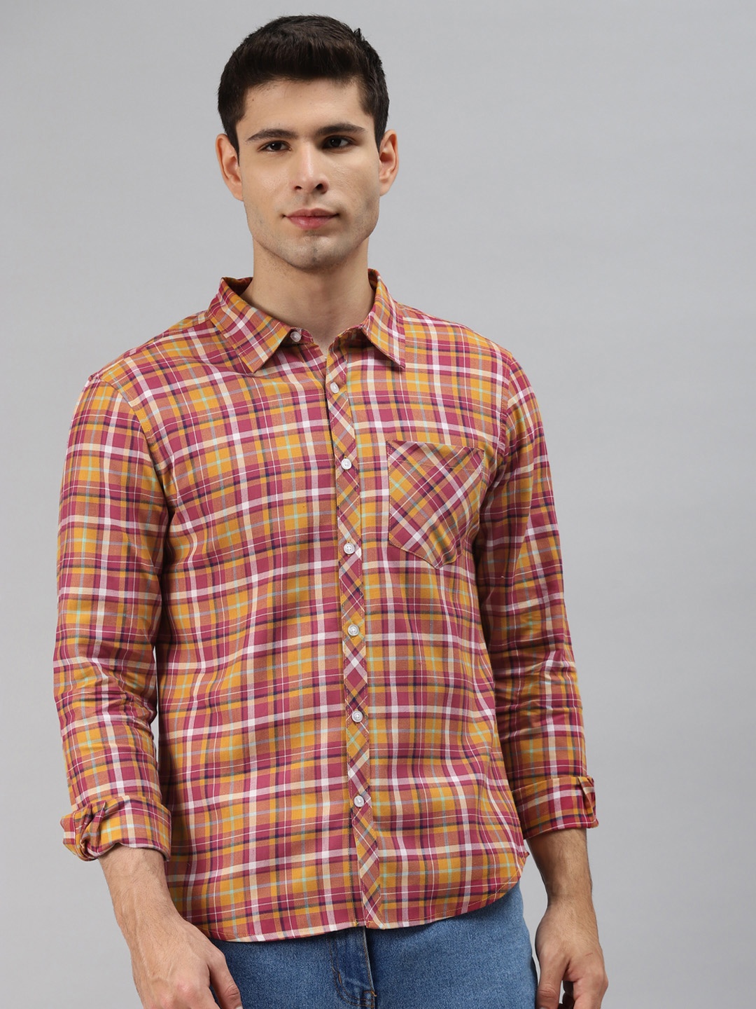 

Hubberholme Men Pink Pure Cotton Checked Casual Shirt